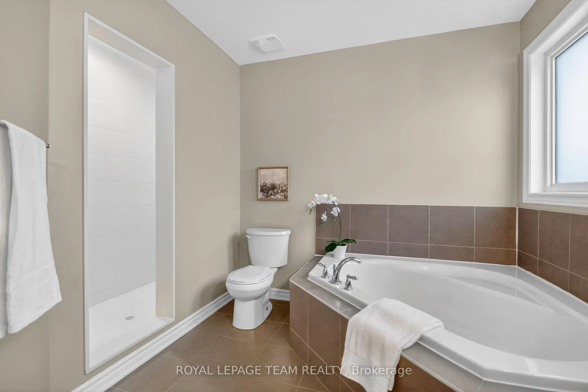 Photo 42 of 522 Brigatine Avenue, Ottawa, Stittsville (North) — HOMEH