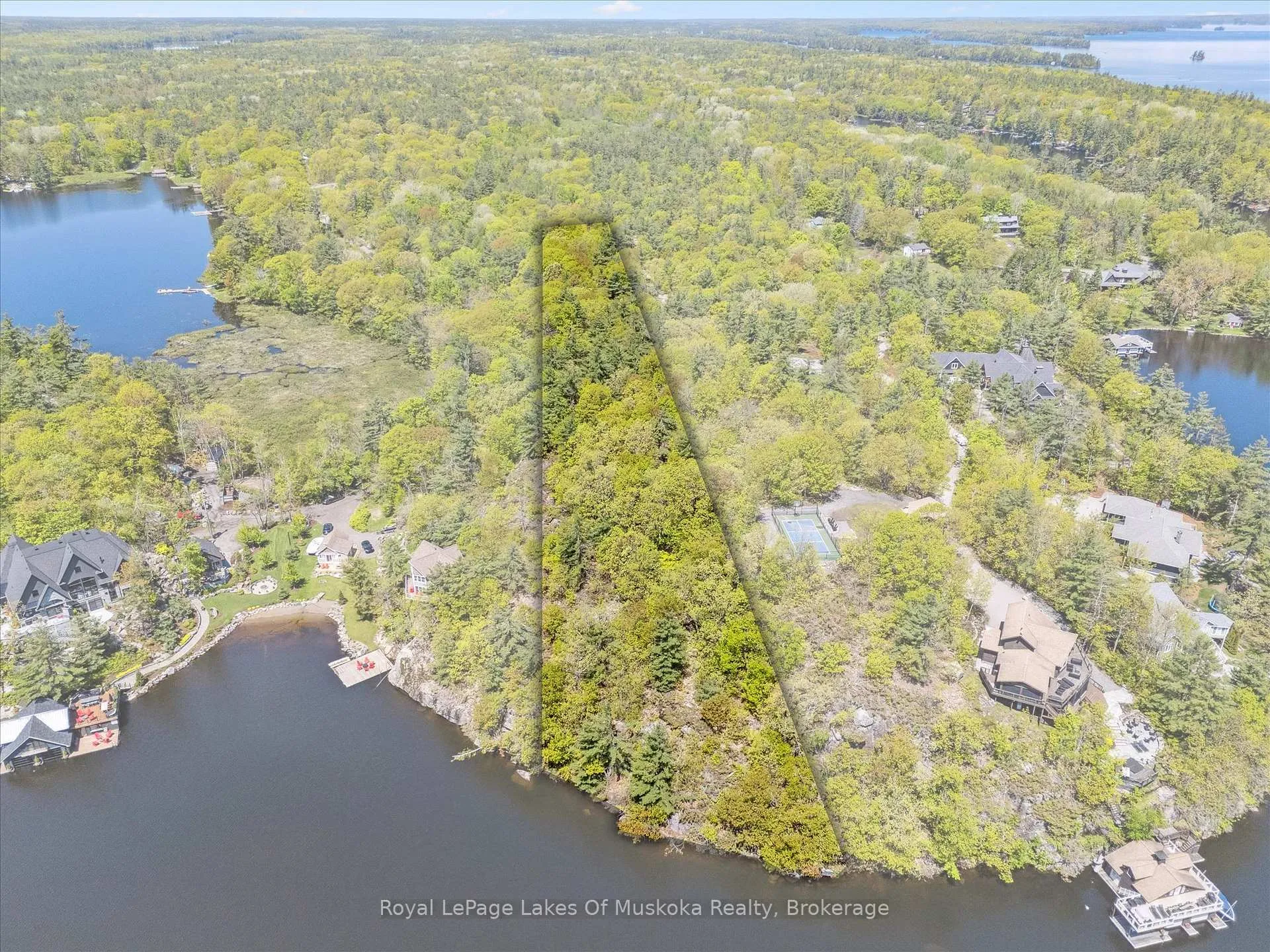 Photo 5 of Sunset Bay Road, Gravenhurst, Wood (Gravenhurst) — HOMEH