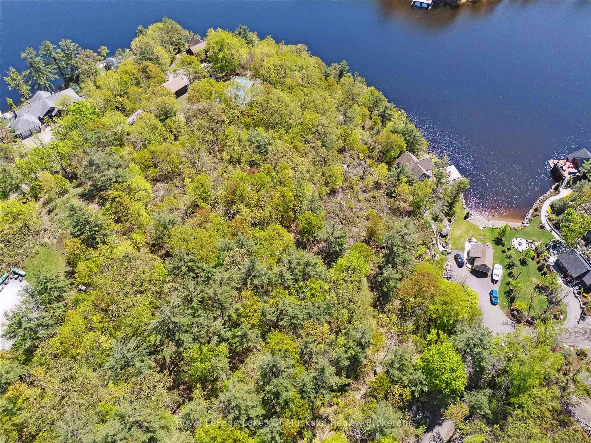 Photo 14 of Sunset Bay Road, Gravenhurst, Wood (Gravenhurst) — HOMEH