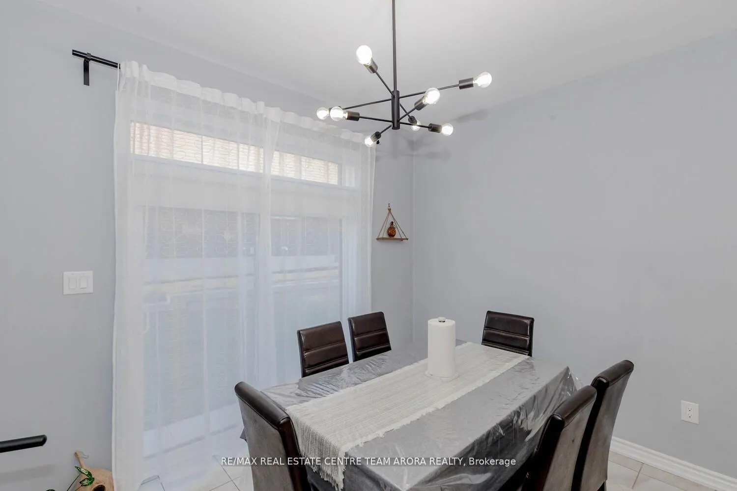 Photo 16 of 40 Santos Drive, Haldimand — HOMEH