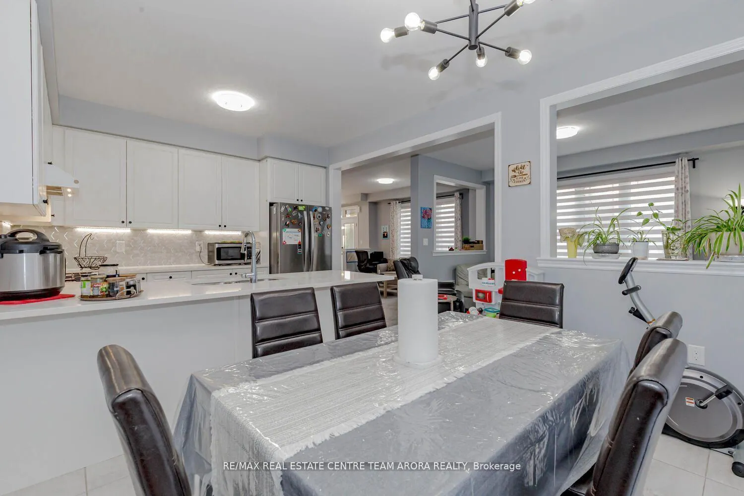 Photo 17 of 40 Santos Drive, Haldimand — HOMEH