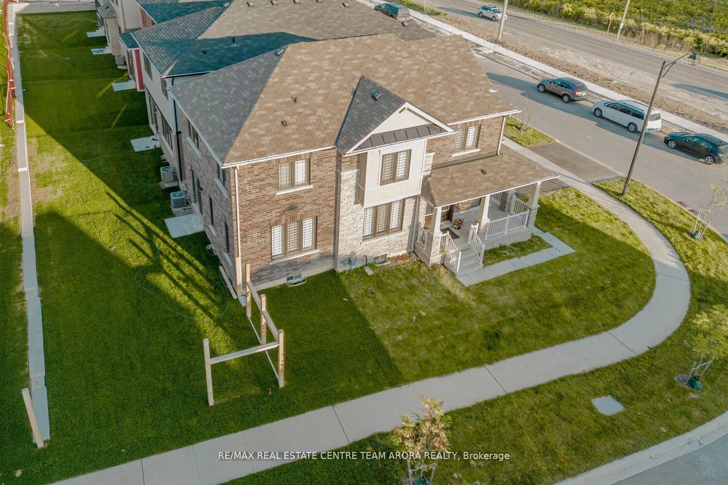 Photo 39 of 40 Santos Drive, Haldimand — HOMEH