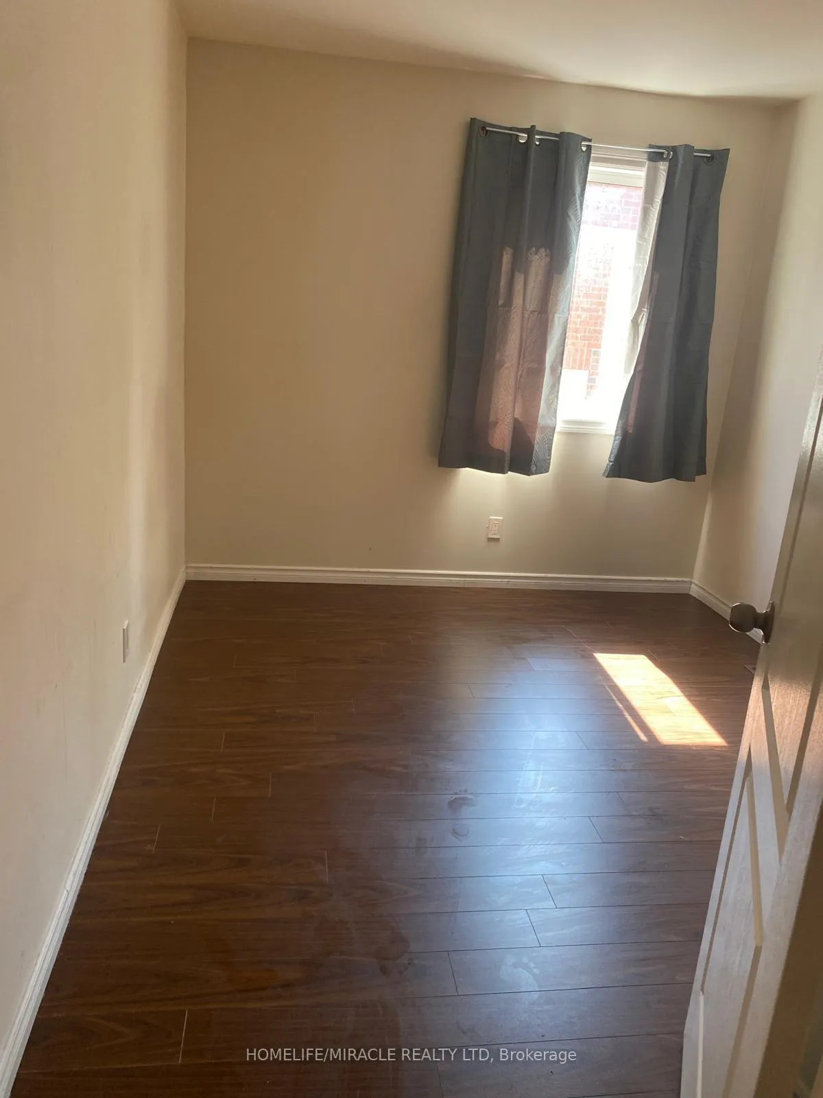 Photo 4 of Unit Unit 2, 18 Ormerod Street, Scarborough, Malvern — HOMEH