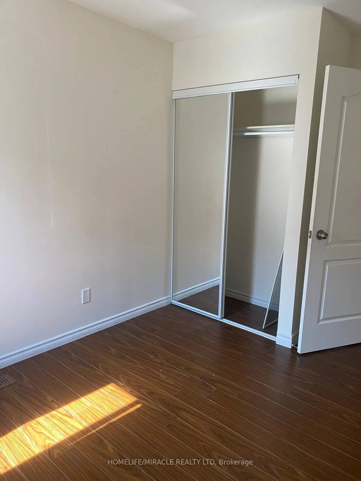 Photo 9 of Unit Unit 2, 18 Ormerod Street, Scarborough, Malvern — HOMEH