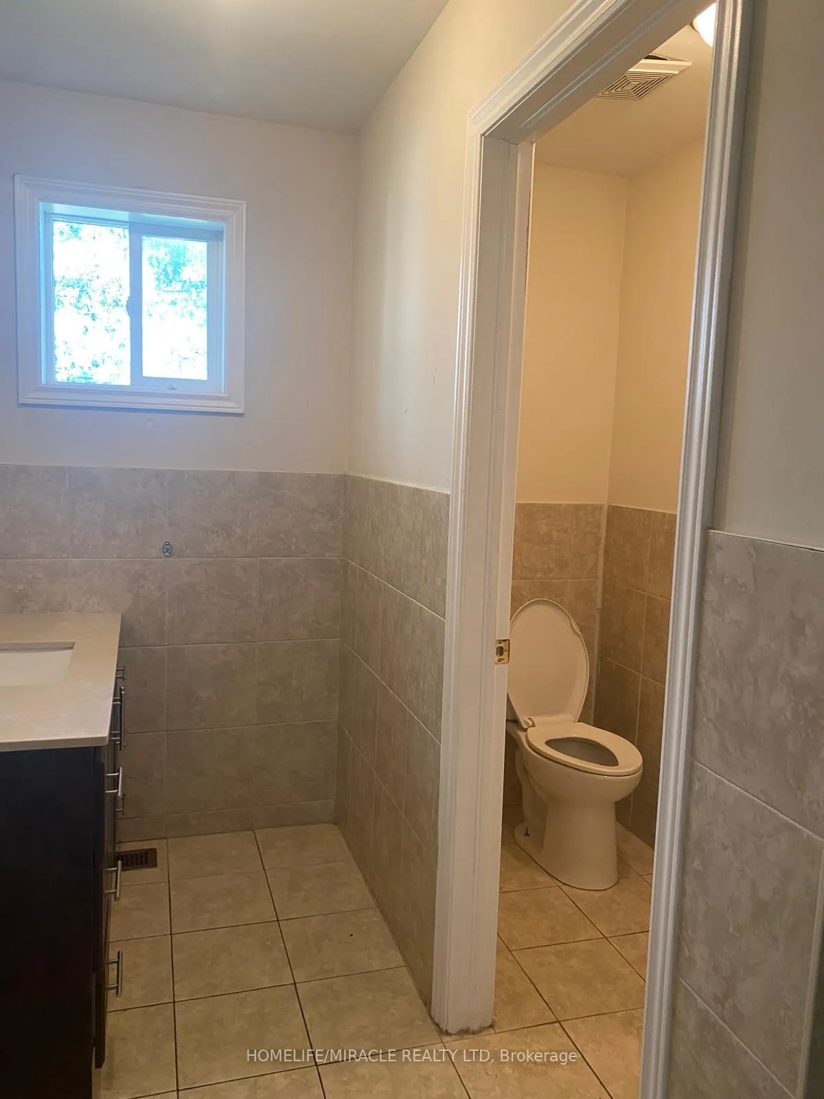 Photo 12 of Unit Unit 2, 18 Ormerod Street, Scarborough, Malvern — HOMEH
