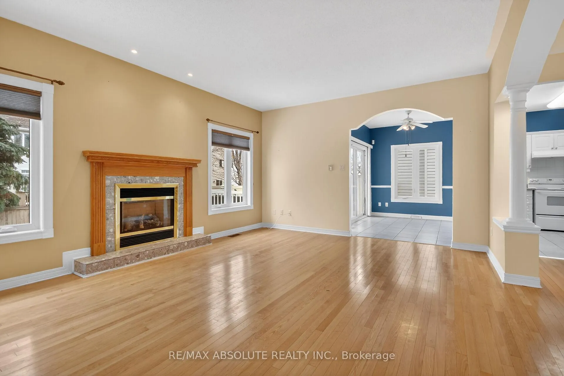 Photo 12 of 17 Ammolite Street, Ottawa, Stittsville (Central) — HOMEH