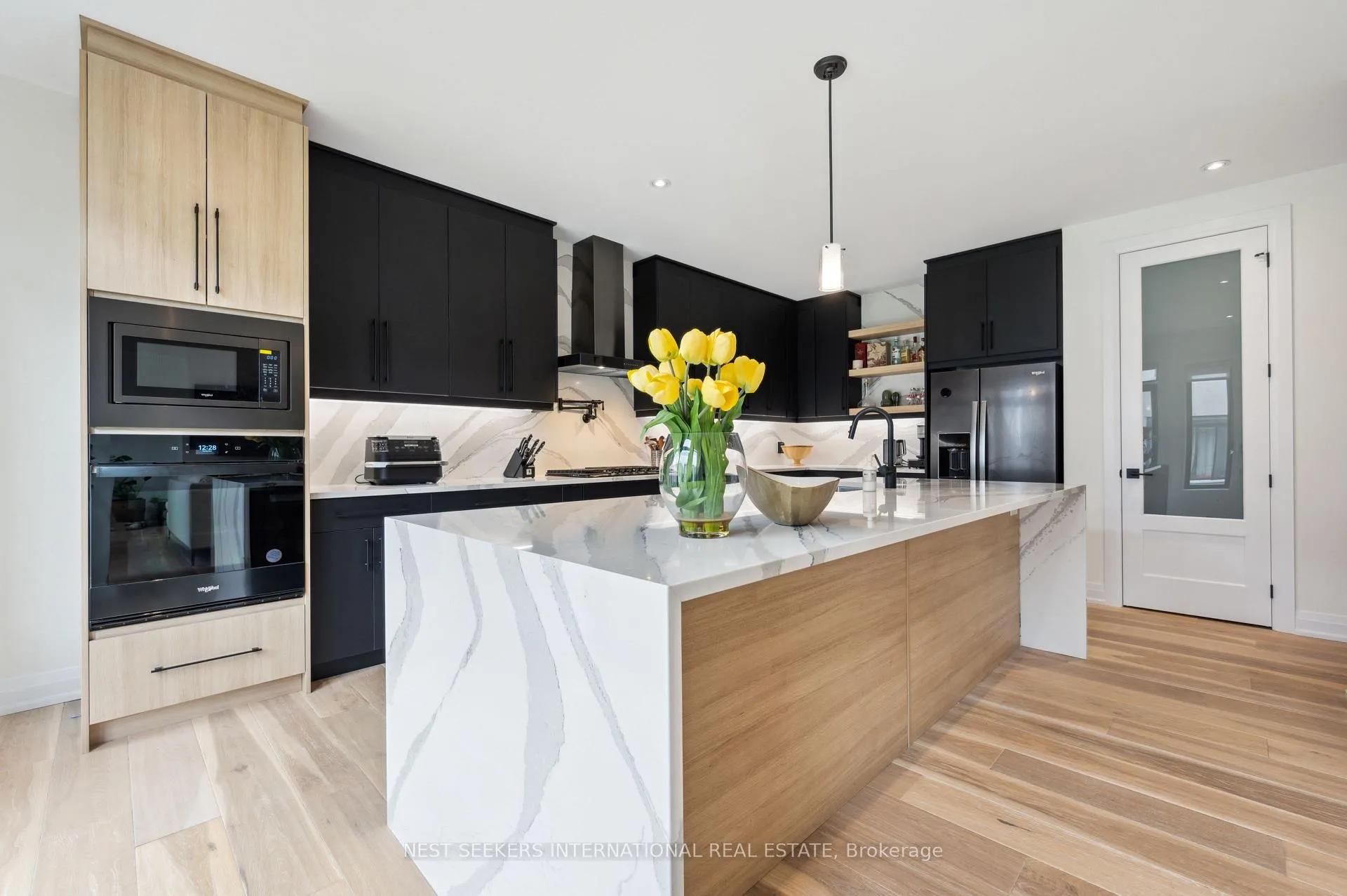Photo 1 of 166 Shaded Creek Drive, Kitchener — HOMEH
