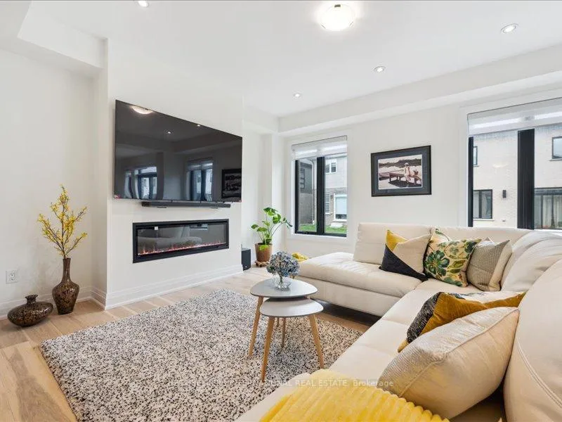 Photo 7 of 166 Shaded Creek Drive, Kitchener — HOMEH