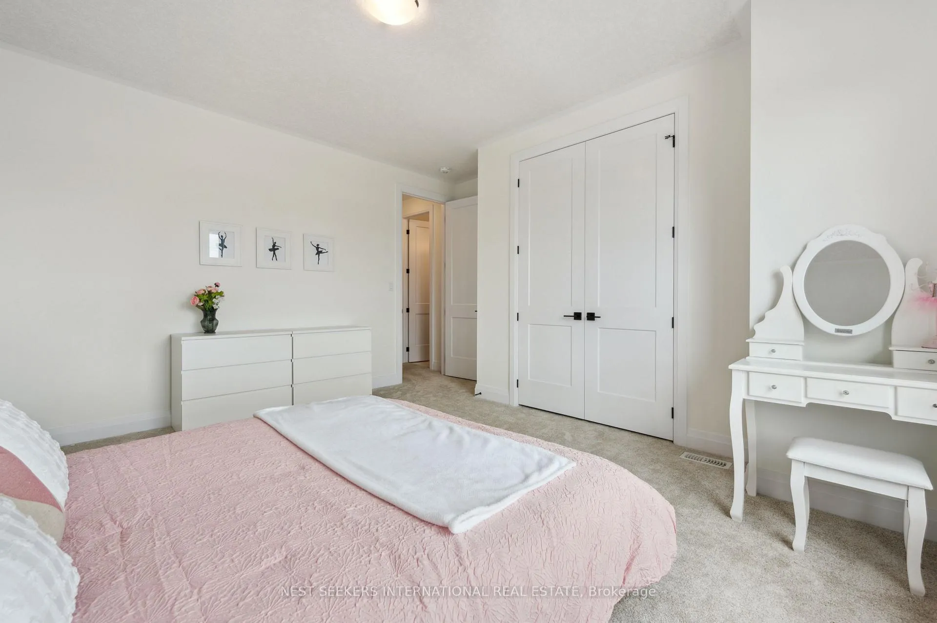 Photo 18 of 166 Shaded Creek Drive, Kitchener — HOMEH