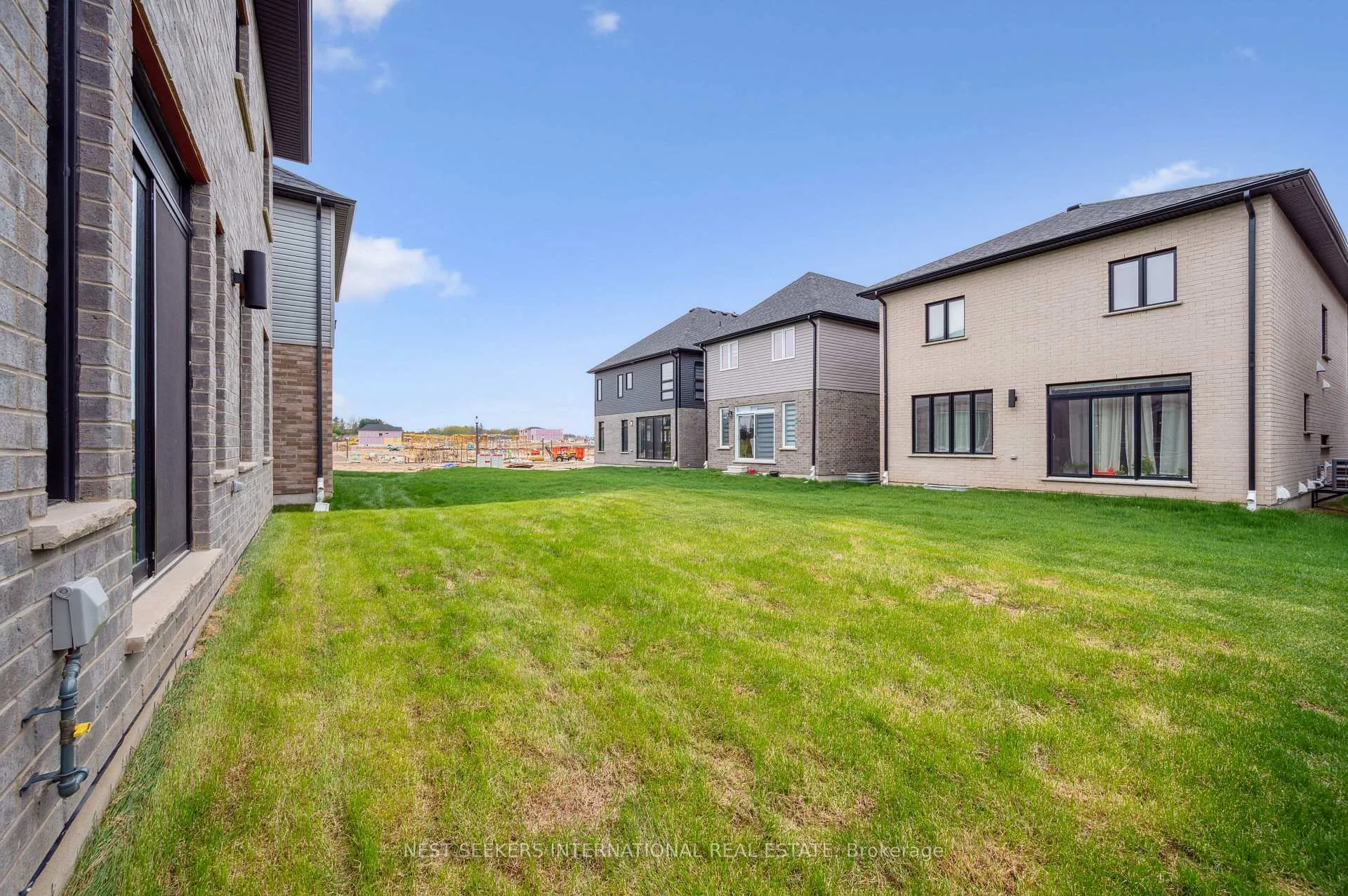 Photo 29 of 166 Shaded Creek Drive, Kitchener — HOMEH