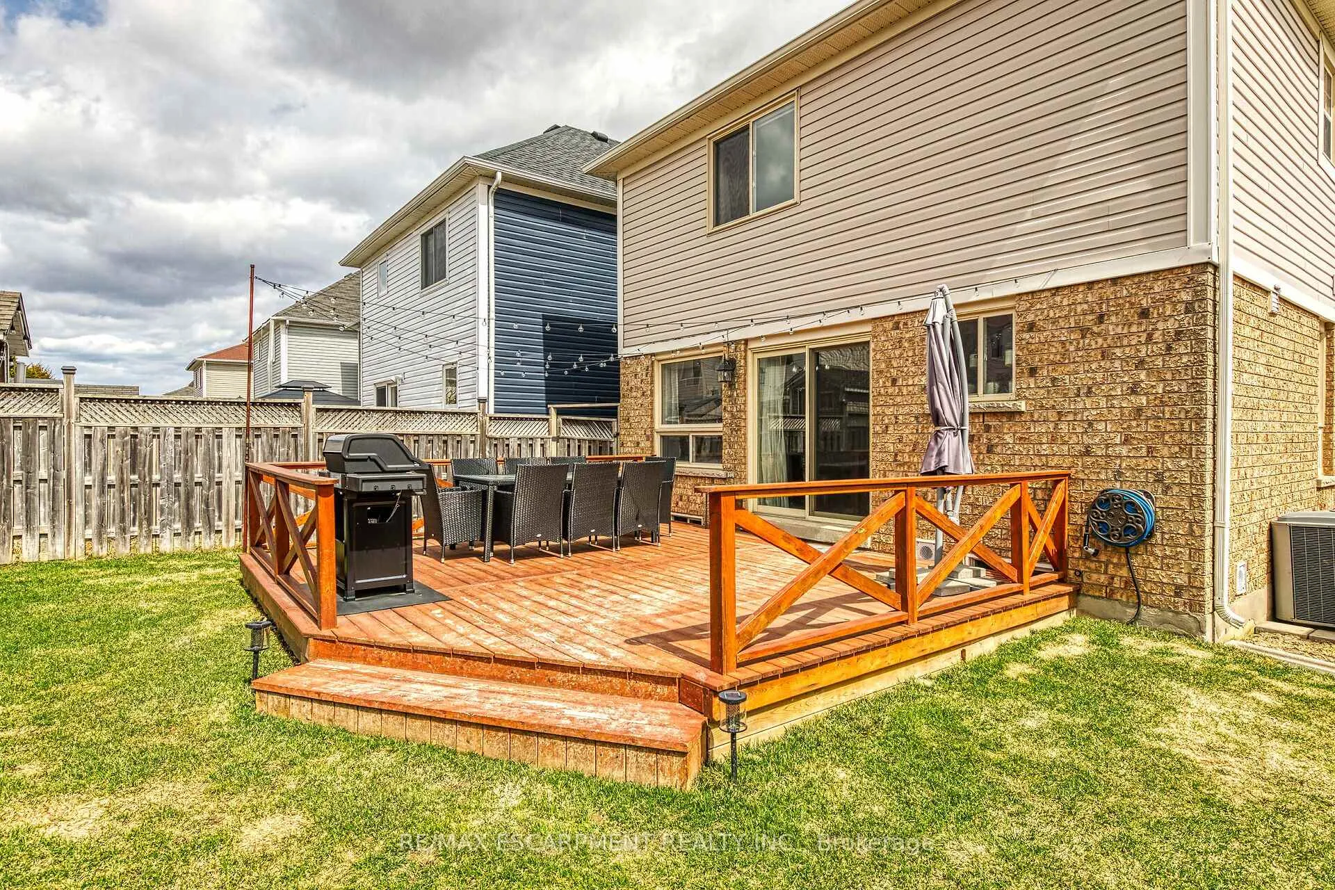 Photo 35 of 104 Powell Drive, Hamilton, Binbrook — HOMEH