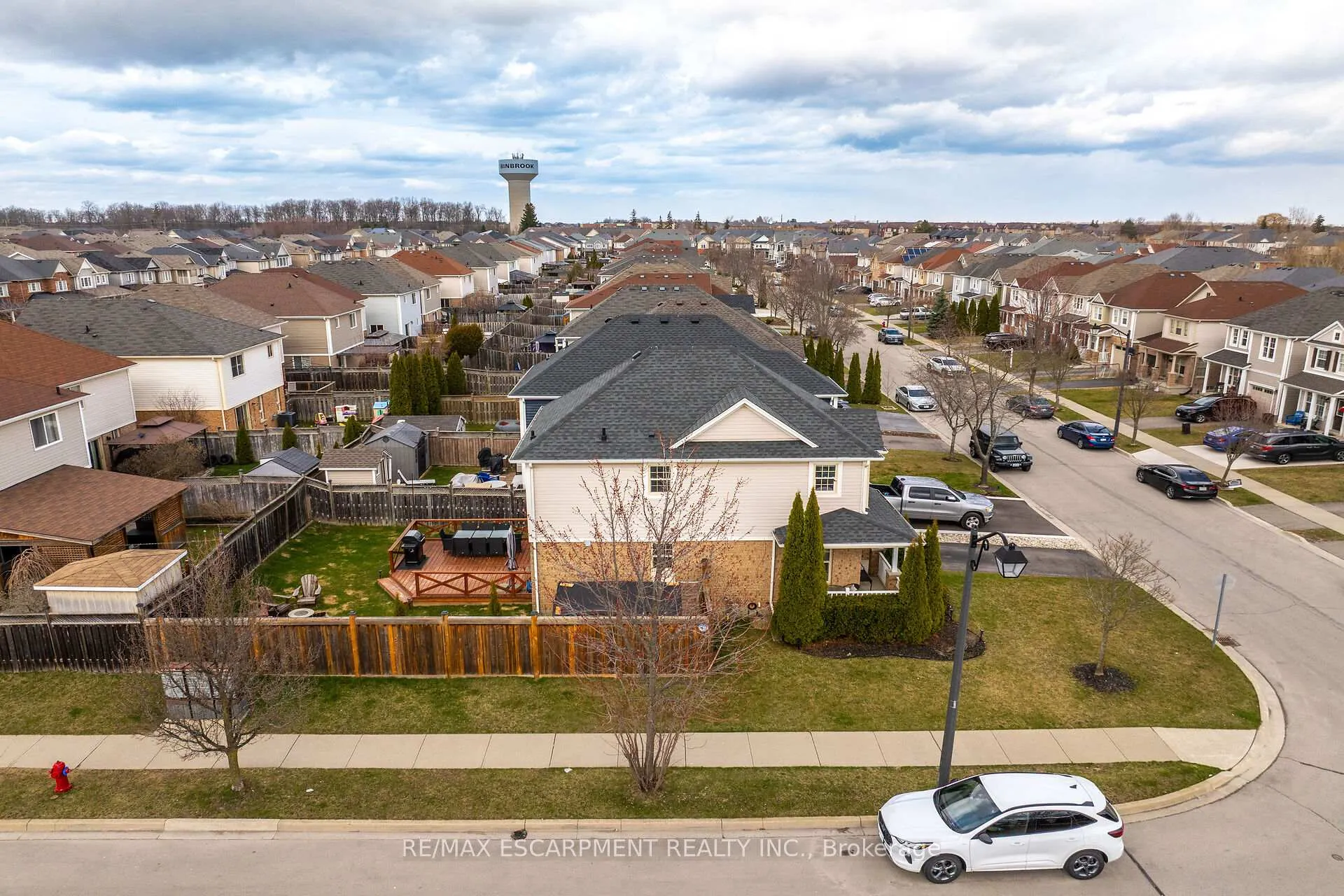Photo 46 of 104 Powell Drive, Hamilton, Binbrook — HOMEH
