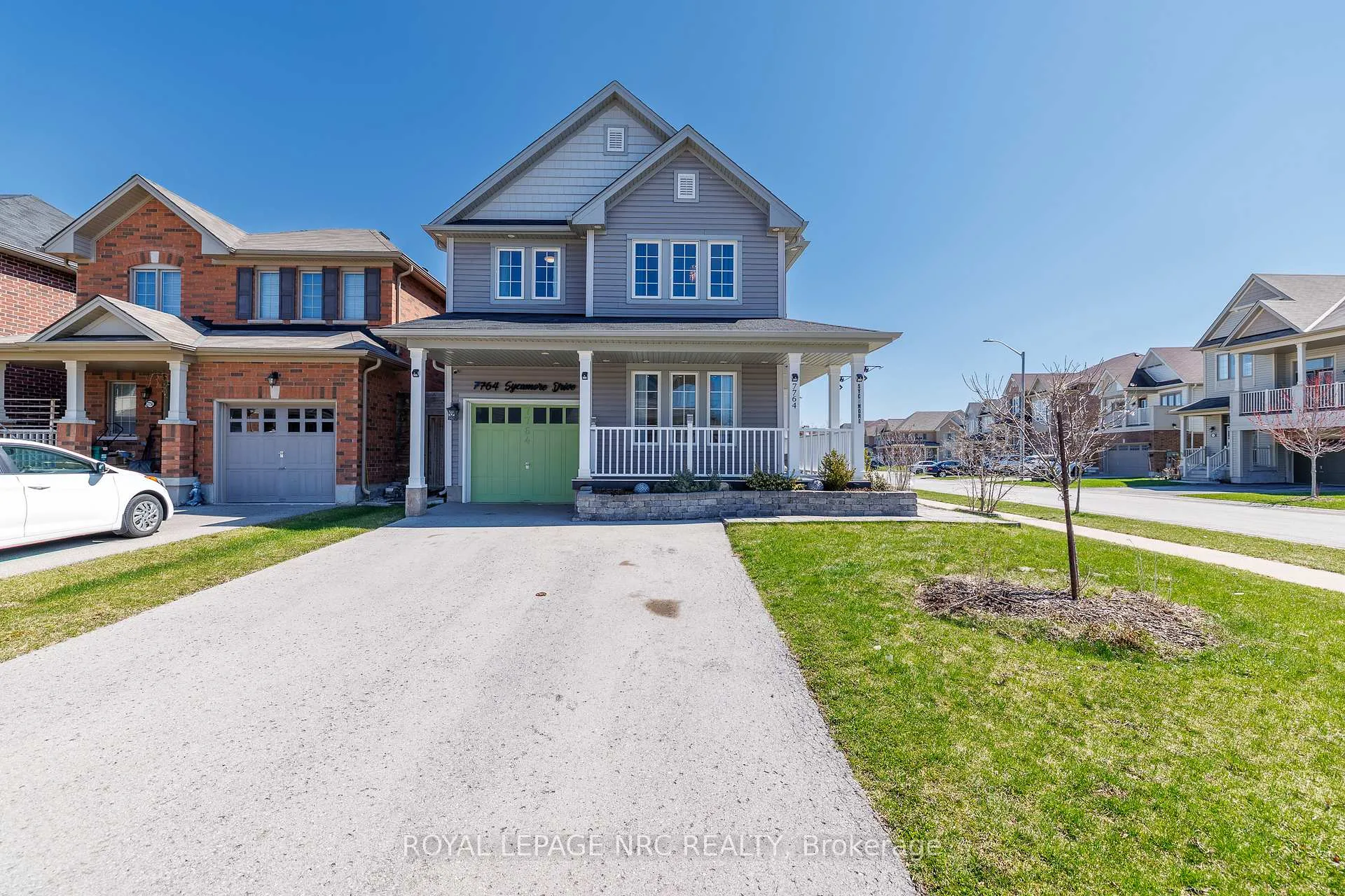 Photo 4 of 7764 Sycamore Drive, Niagara Falls, Oldfield — HOMEH