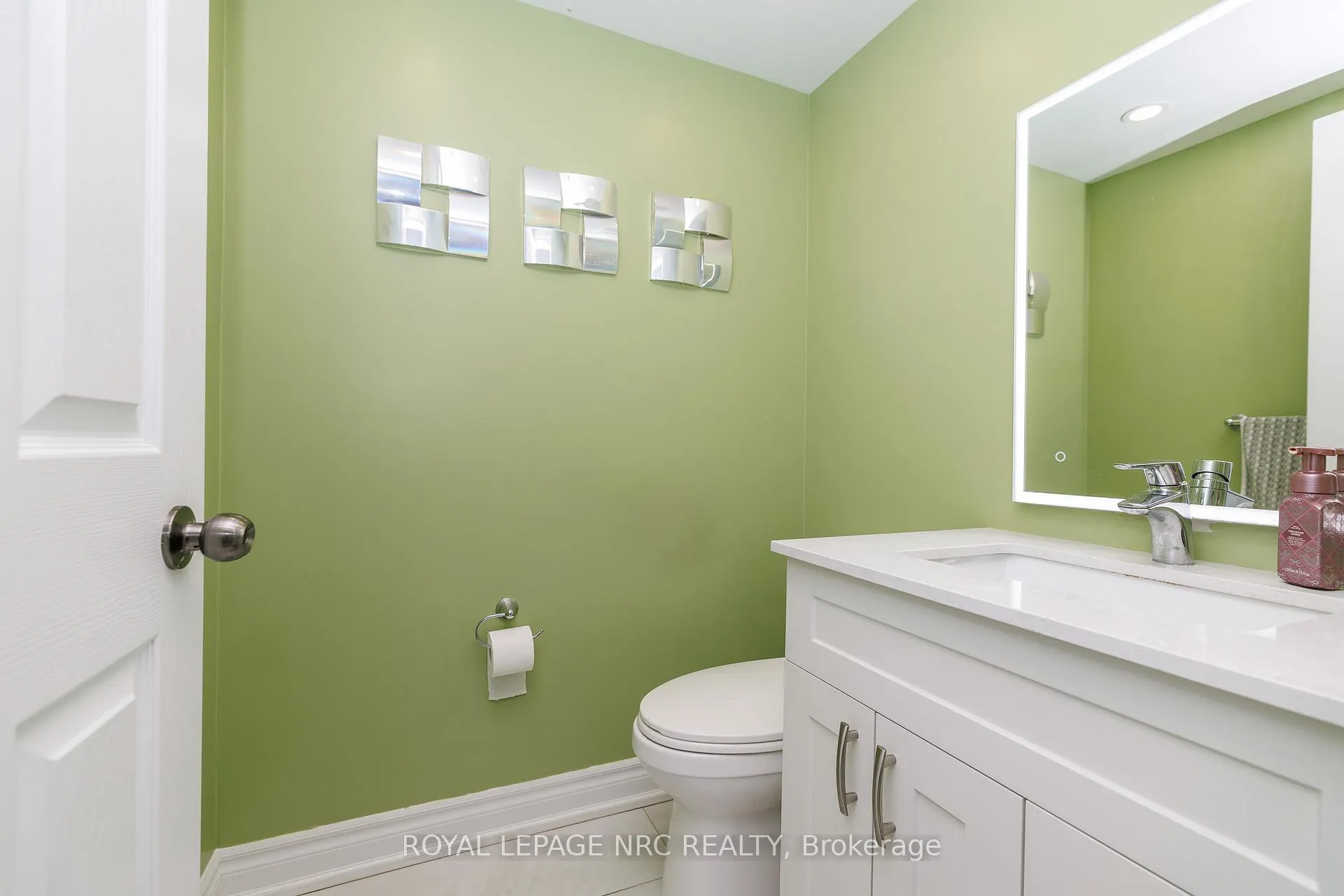 Photo 26 of 7764 Sycamore Drive, Niagara Falls, Oldfield — HOMEH
