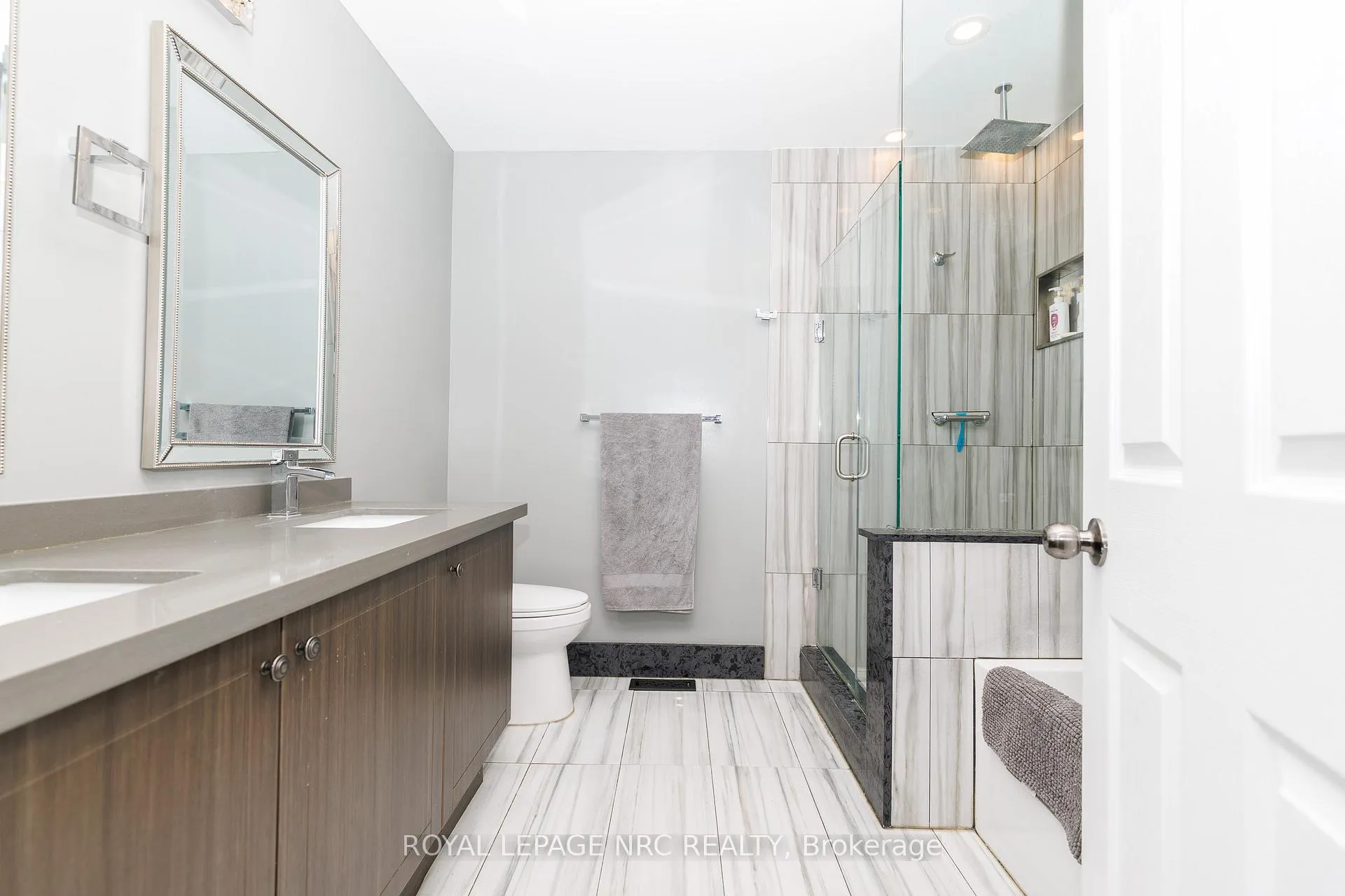 Photo 34 of 7764 Sycamore Drive, Niagara Falls, Oldfield — HOMEH