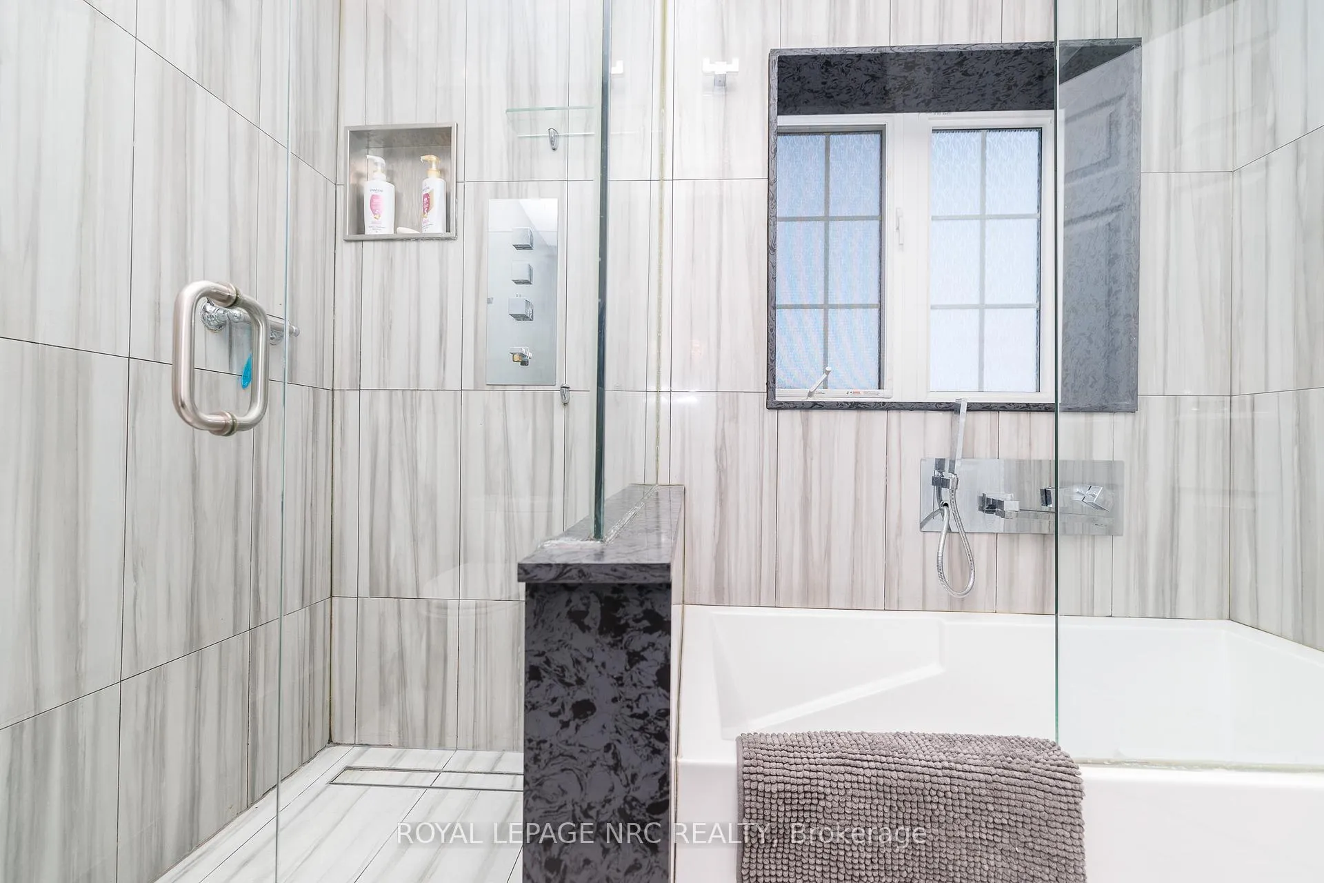 Photo 36 of 7764 Sycamore Drive, Niagara Falls, Oldfield — HOMEH