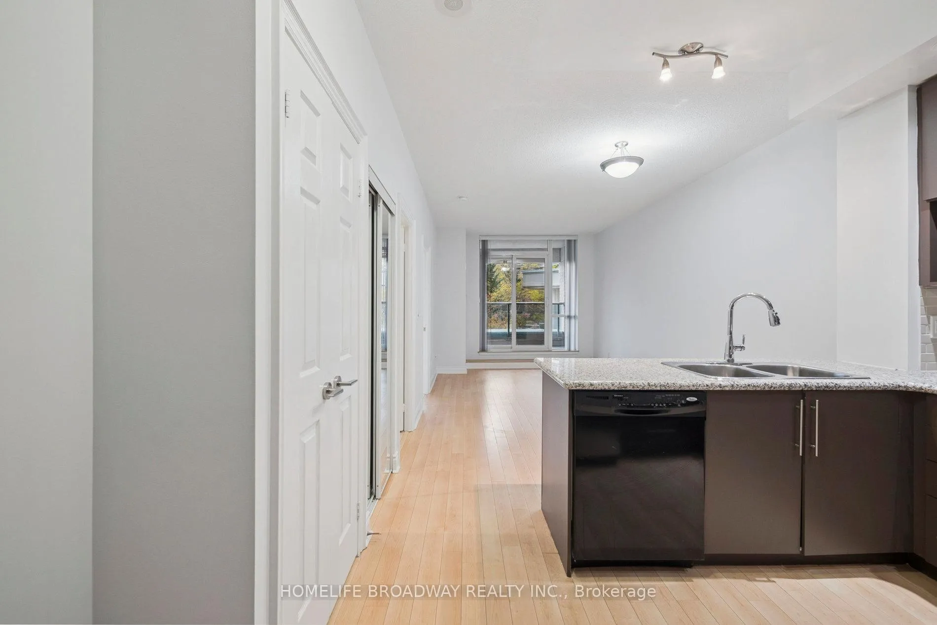 Photo 4 of Unit 253, 23 Cox Boulevard, Markham, Unionville — HOMEH