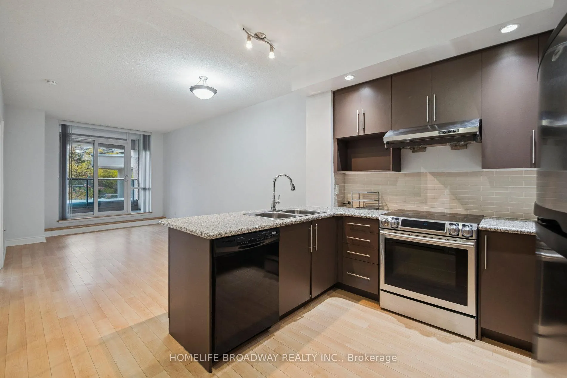 Photo 12 of Unit 253, 23 Cox Boulevard, Markham, Unionville — HOMEH