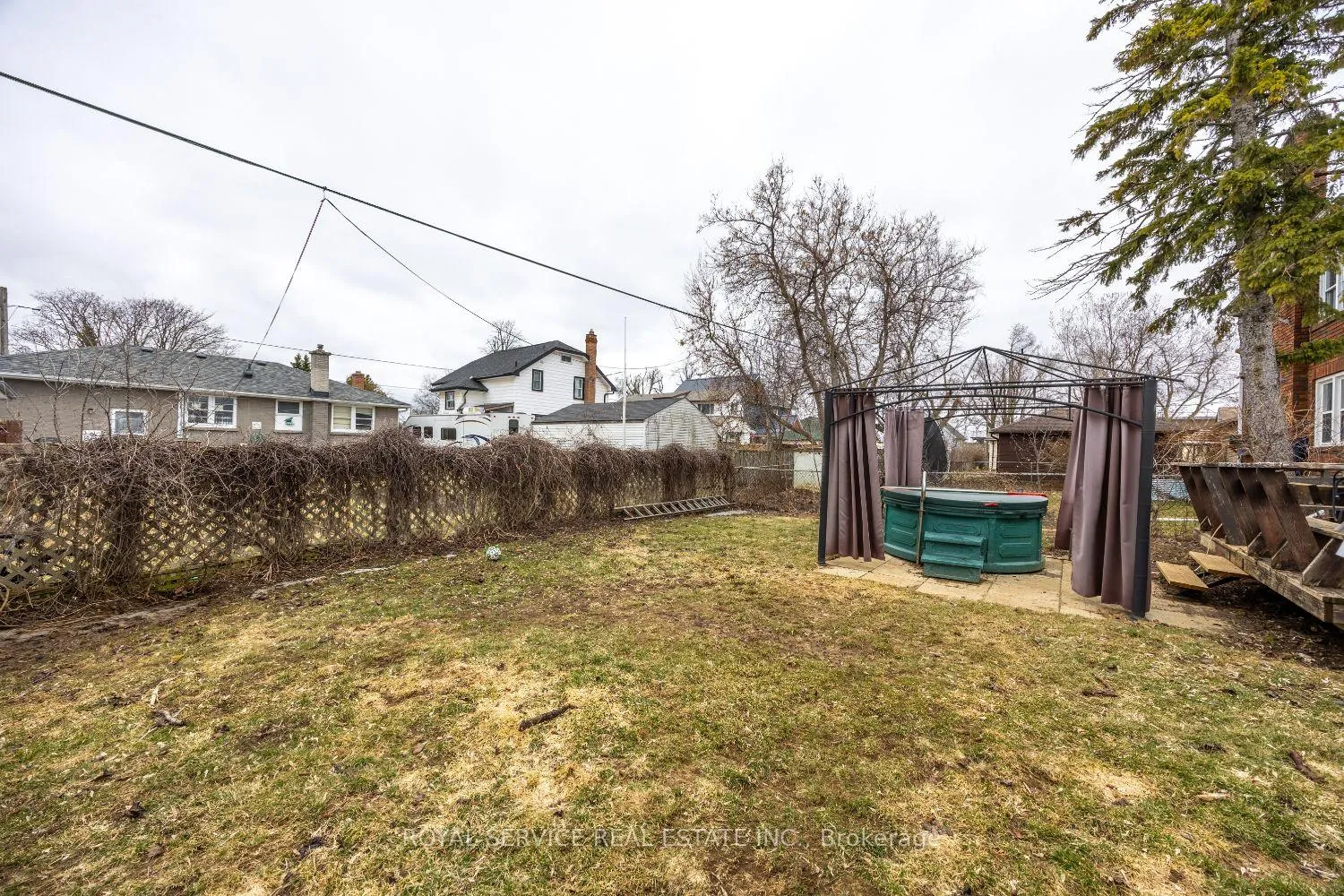 Photo 34 of 577 Braidwood Avenue, Peterborough, Otonabee Ward 1 — HOMEH