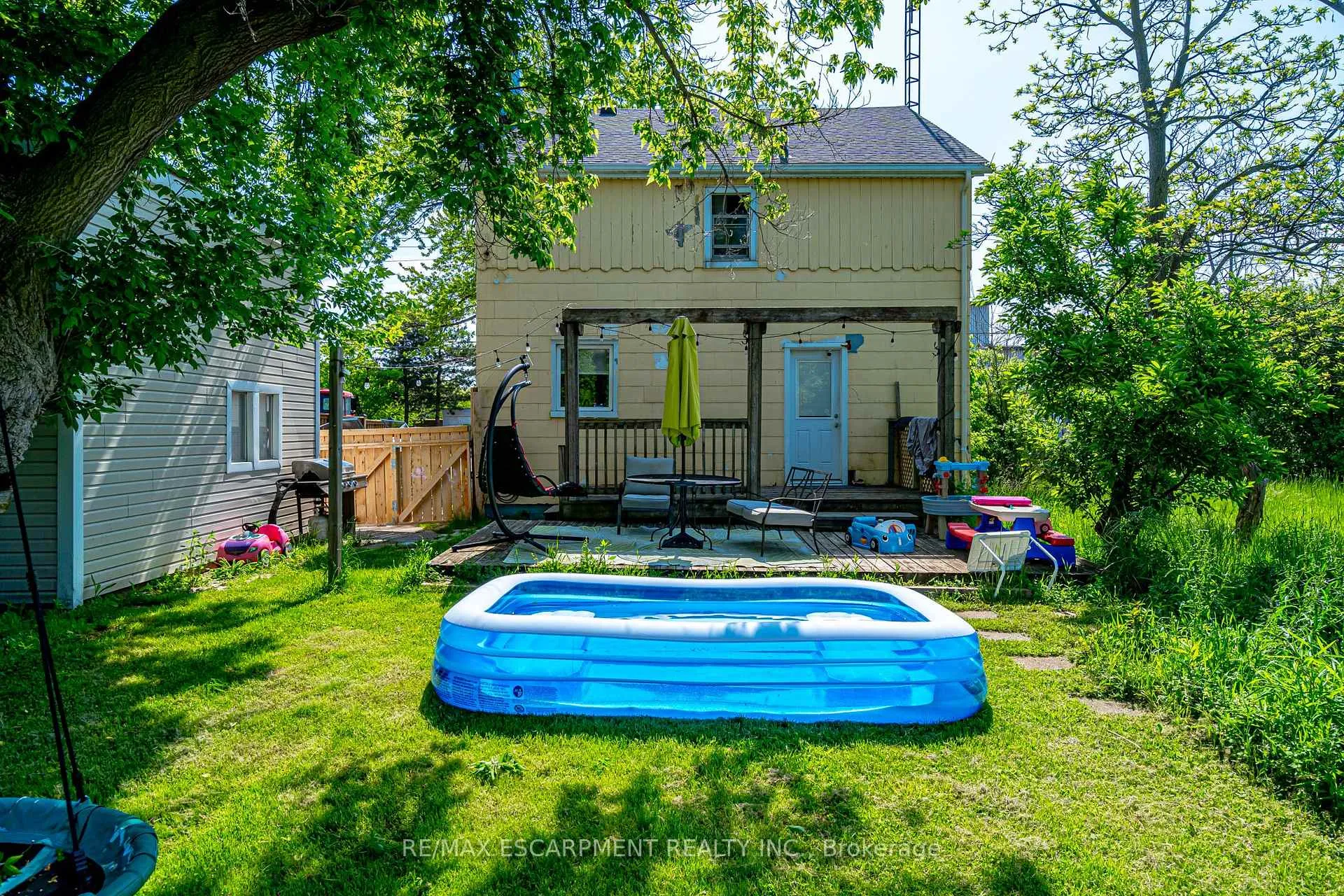Photo 8 of 293 Fifty Road, Hamilton, Winona — HOMEH
