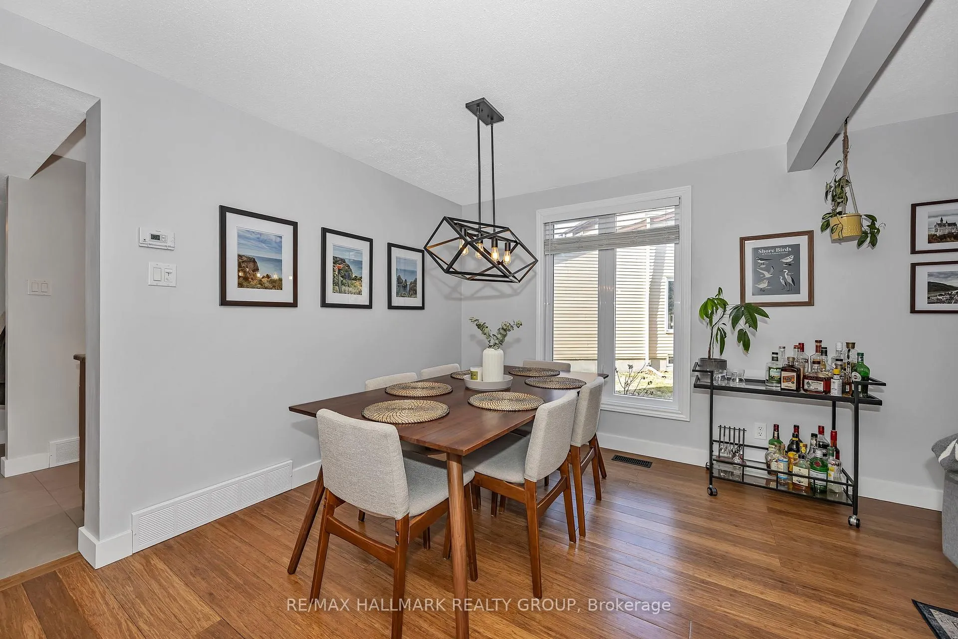 Photo 14 of 1059 Avignon Court, Ottawa, Orleans Wood — HOMEH