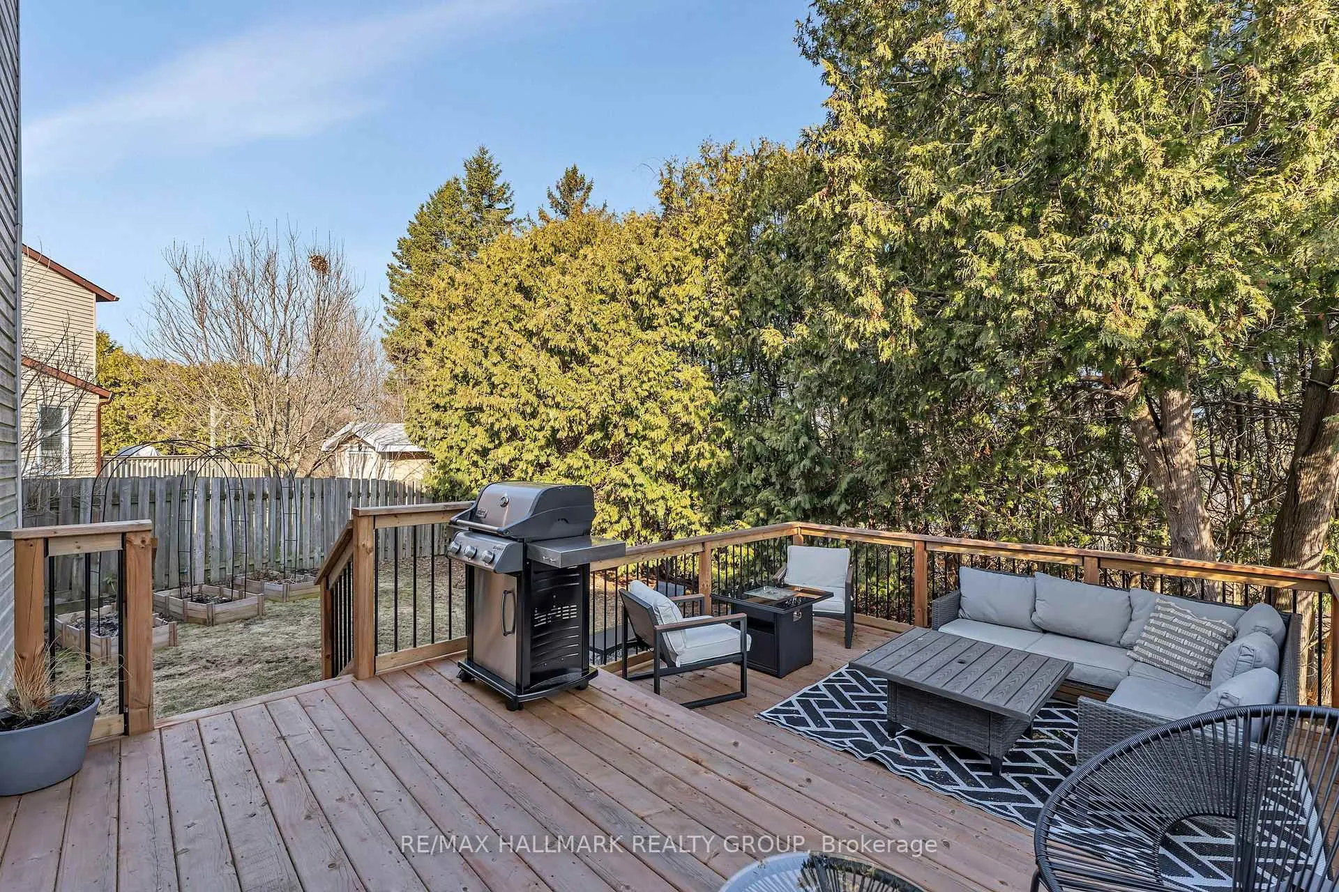 Photo 39 of 1059 Avignon Court, Ottawa, Orleans Wood — HOMEH