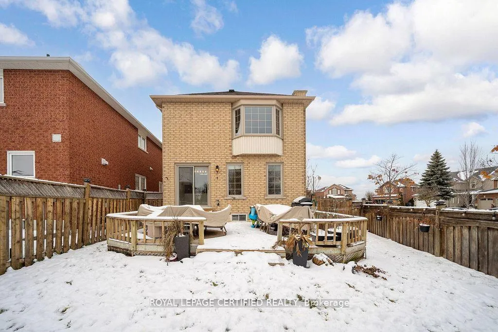 Photo 39 of 20 Country Stroll Crescent, Caledon, Bolton West — HOMEH