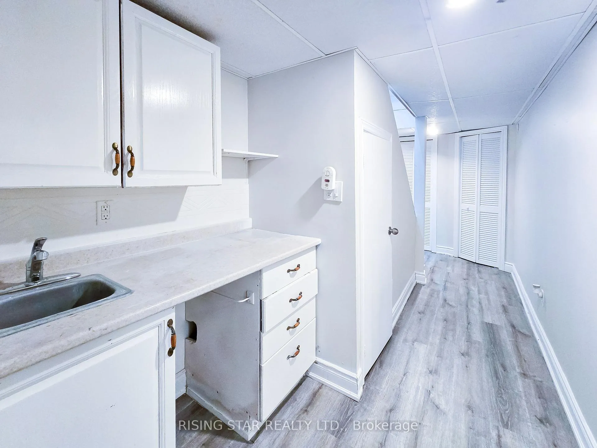 Photo 33 of 49 Corbett Drive, Barrie, Grove East — HOMEH