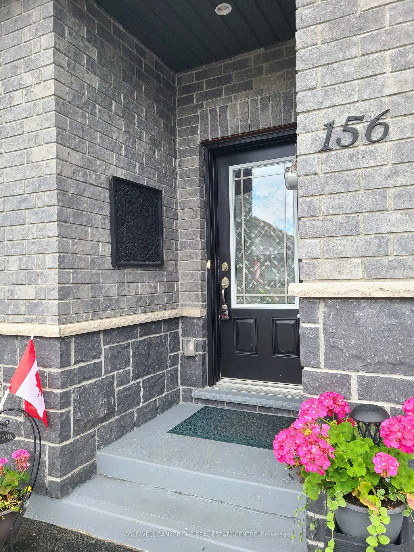 Photo 2 of 156 Lily Drive, Orillia — HOMEH