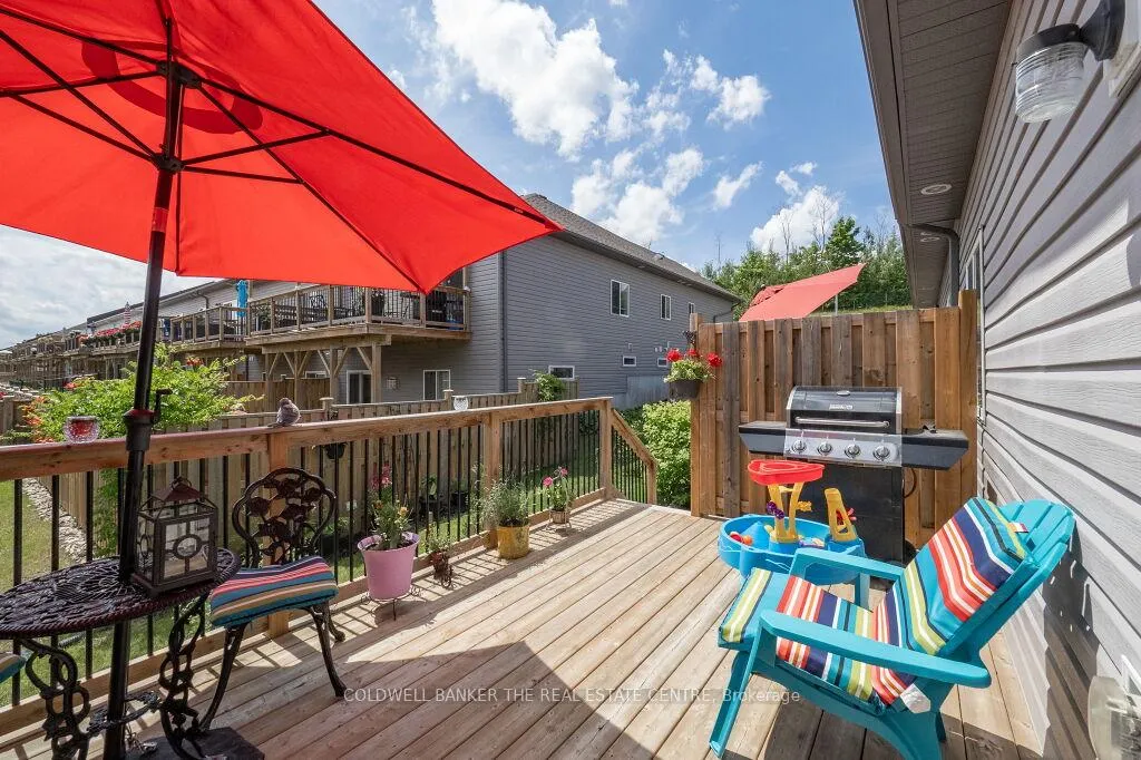 Photo 19 of 156 Lily Drive, Orillia — HOMEH