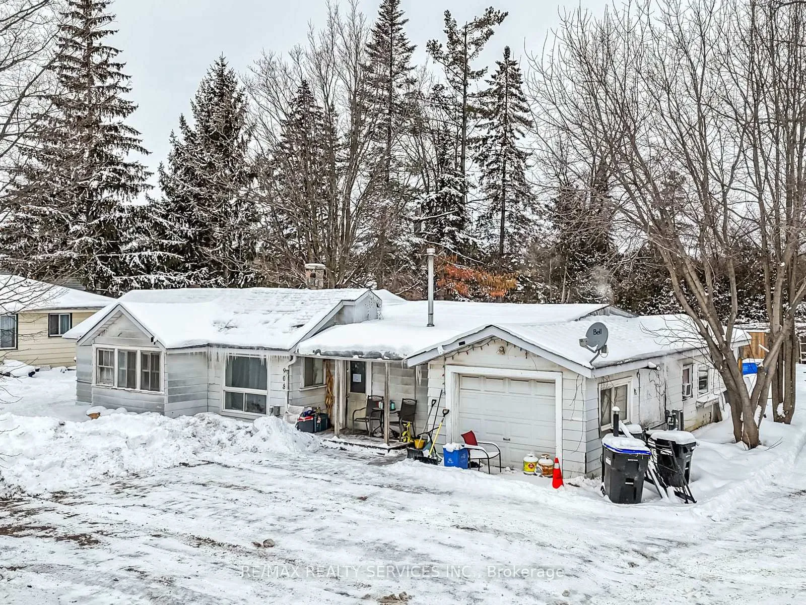Photo 8 of 908 Innisfil Beach Road, Innisfil, Alcona — HOMEH