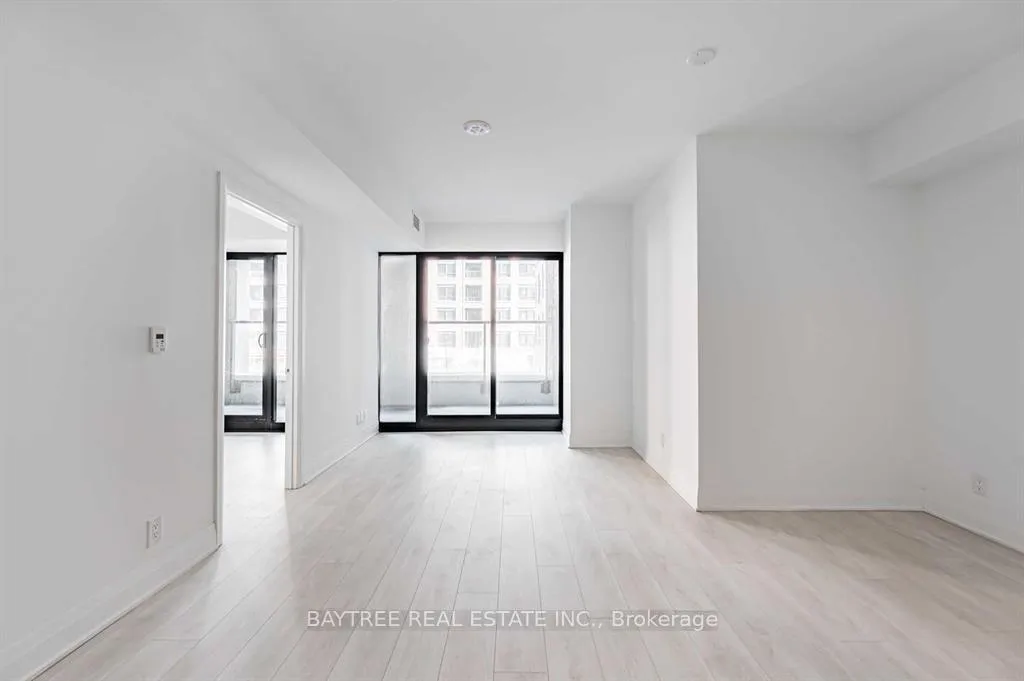 Photo 6 of Unit 334, 33 Frederick Todd Way, Toronto, Thorncliffe Park — HOMEH