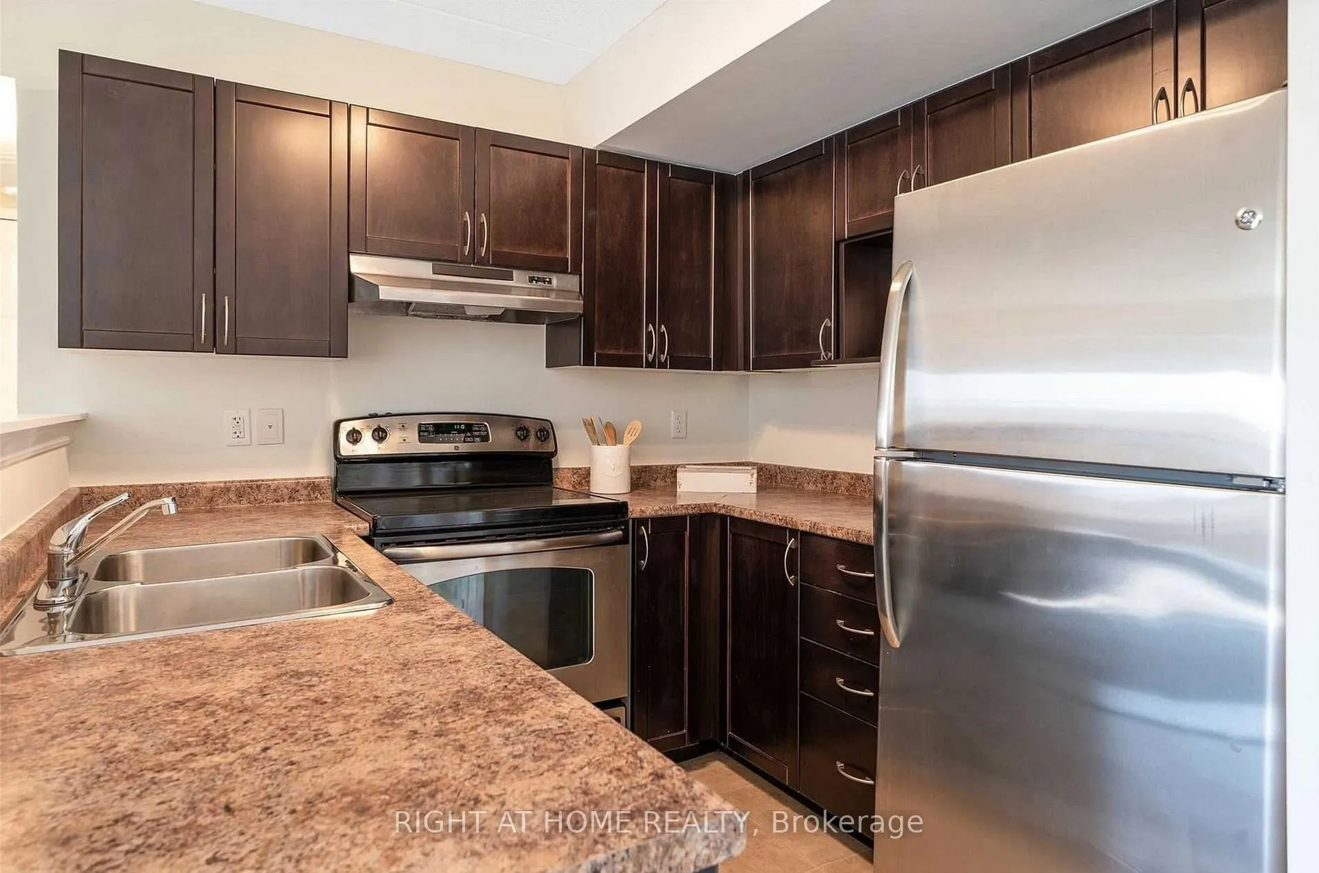 Photo 9 of Unit 110, 1360 Main Street, Milton, Dempsey — HOMEH