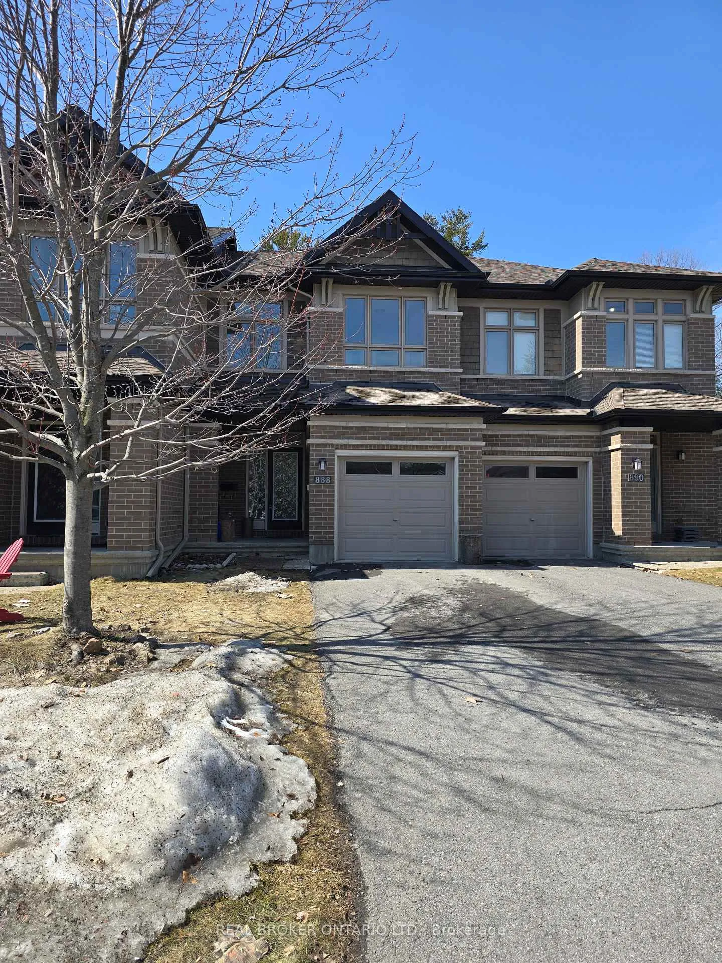 Photo 1 of 888 Fletcher Circle, Ottawa, Kanata - Kanata Lakes/Heritage Hills — HOMEH