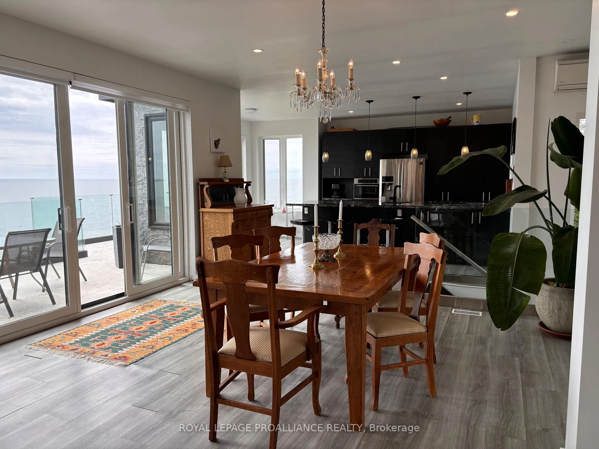Photo 12 of 621 Barcovan Beach Road, Brighton — HOMEH
