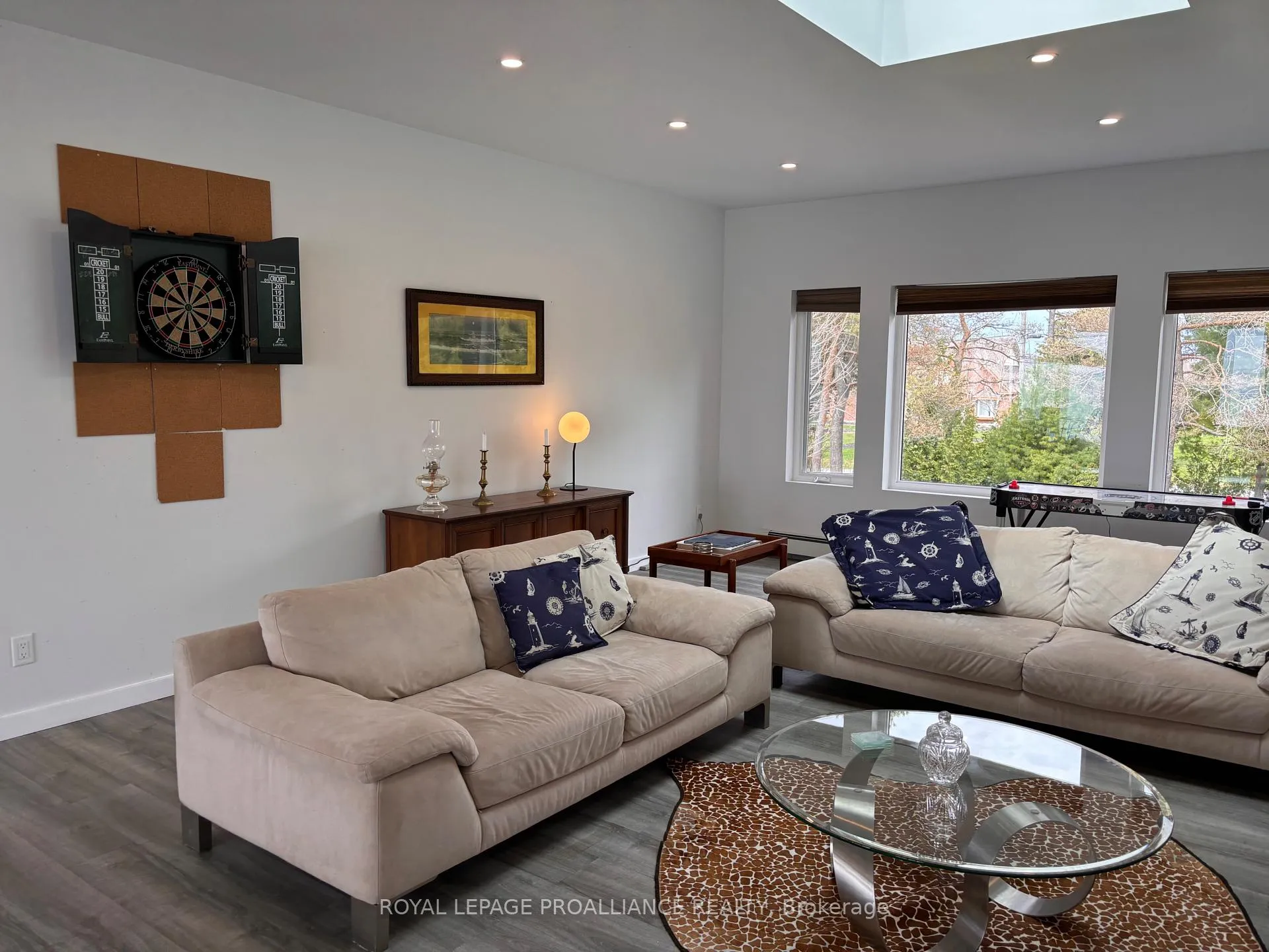 Photo 24 of 621 Barcovan Beach Road, Brighton — HOMEH