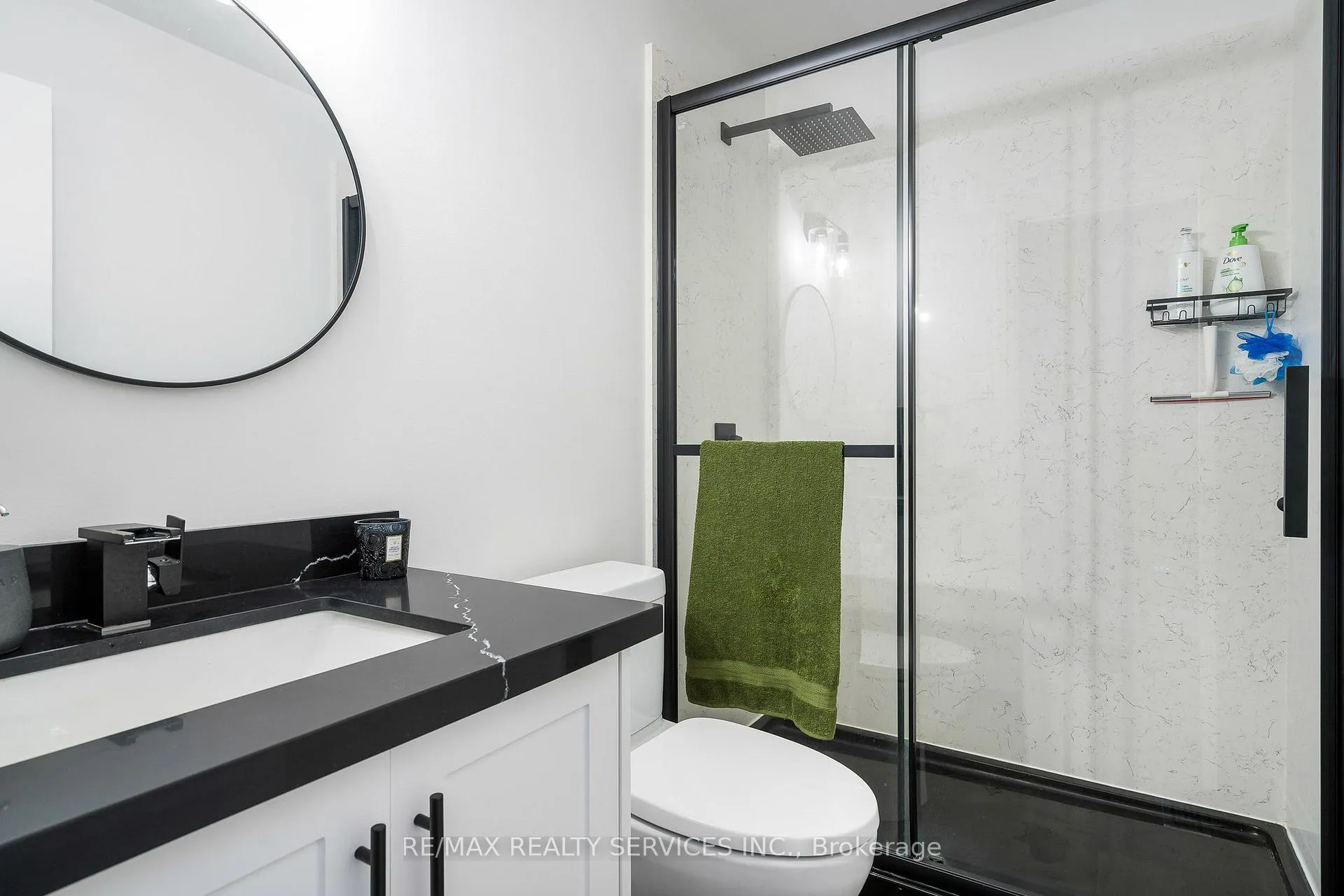 Photo 12 of 1 Acorn Crescent, Wasaga Beach — HOMEH