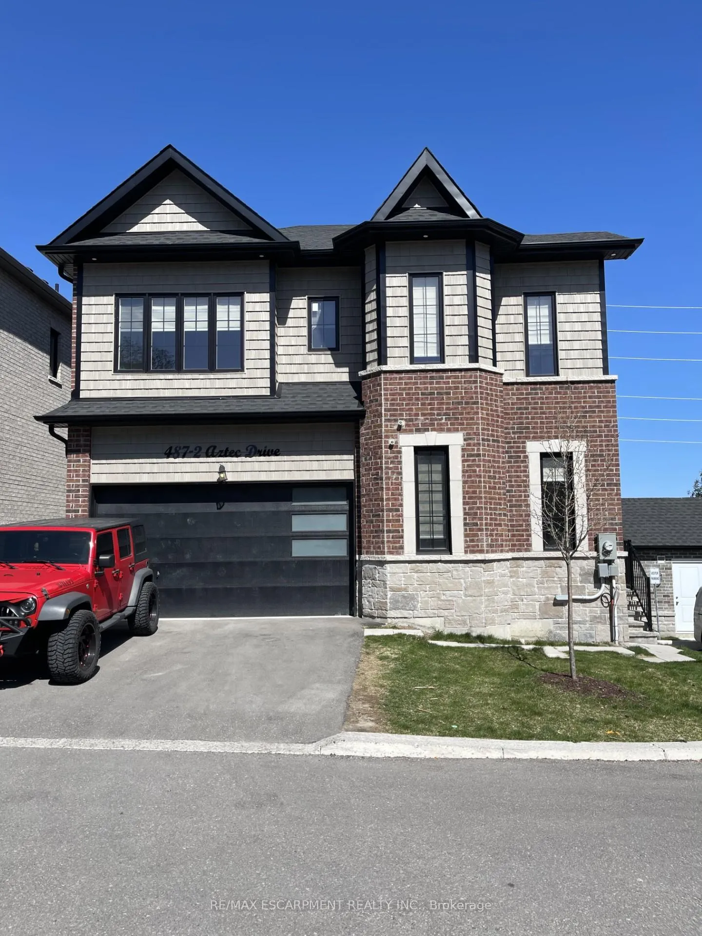 Front of Unit 2, 487 Aztec Drive
