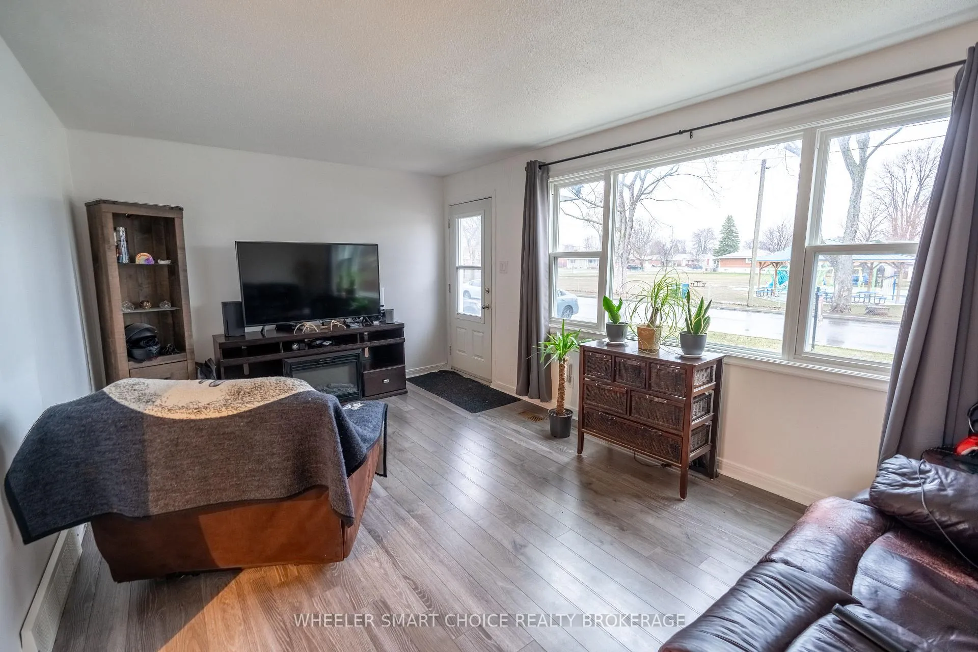 Photo 9 of 1242 Churchill Street, Cornwall — HOMEH