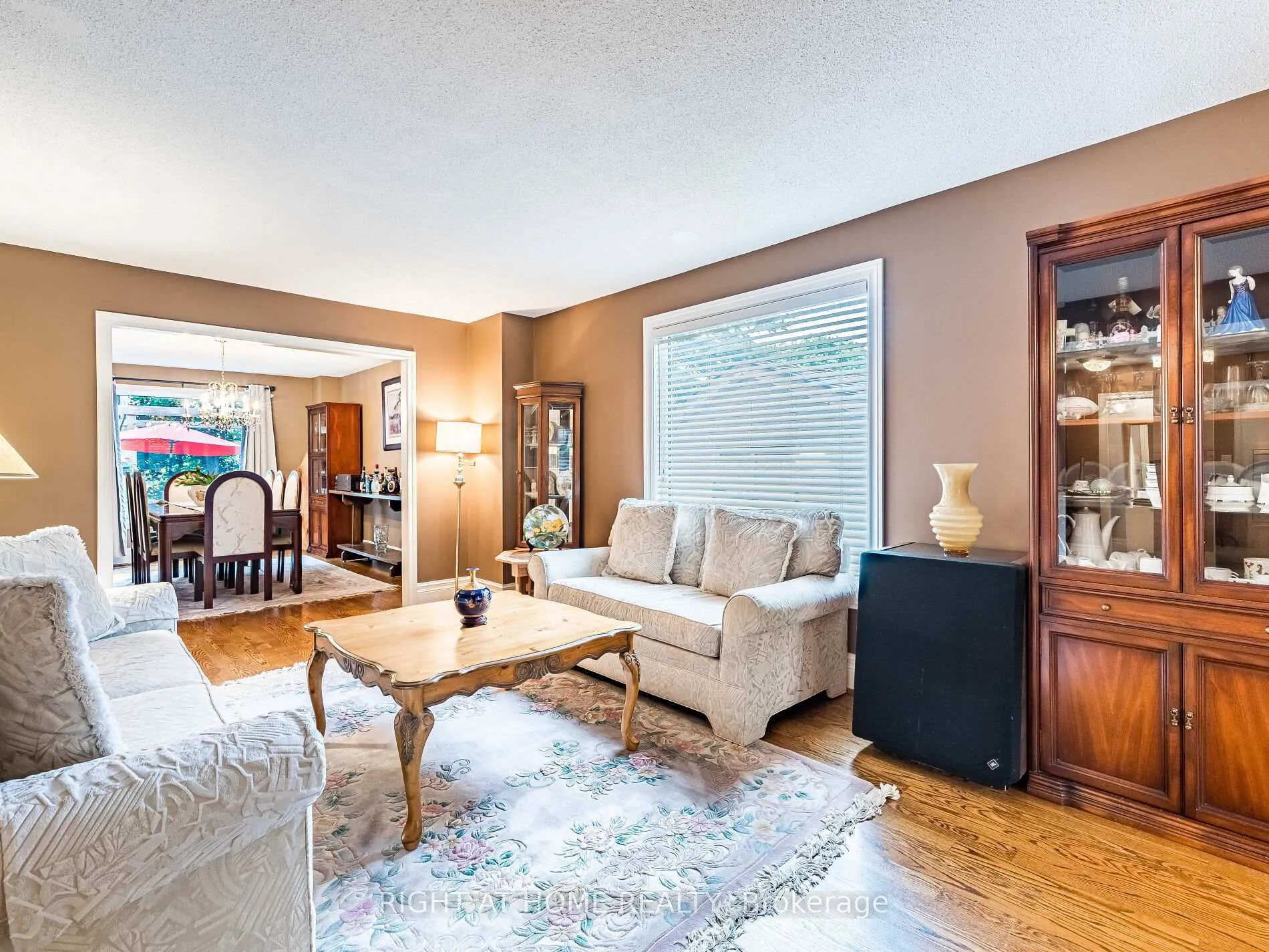 Photo 10 of 56 Soho Crescent, Markham, Markville — HOMEH