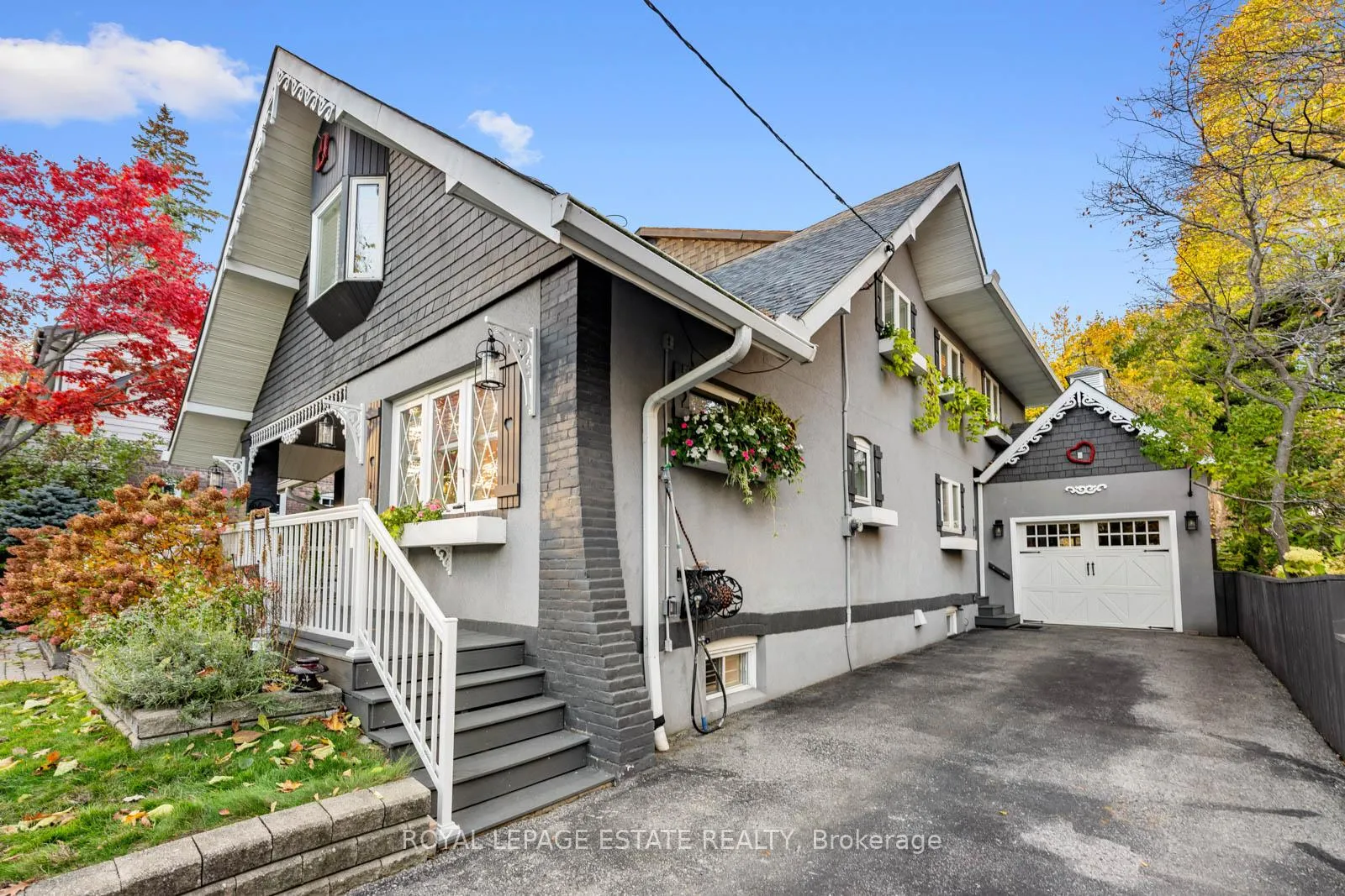 Photo 6 of 6 Bracken Avenue, Toronto, The Beaches — HOMEH