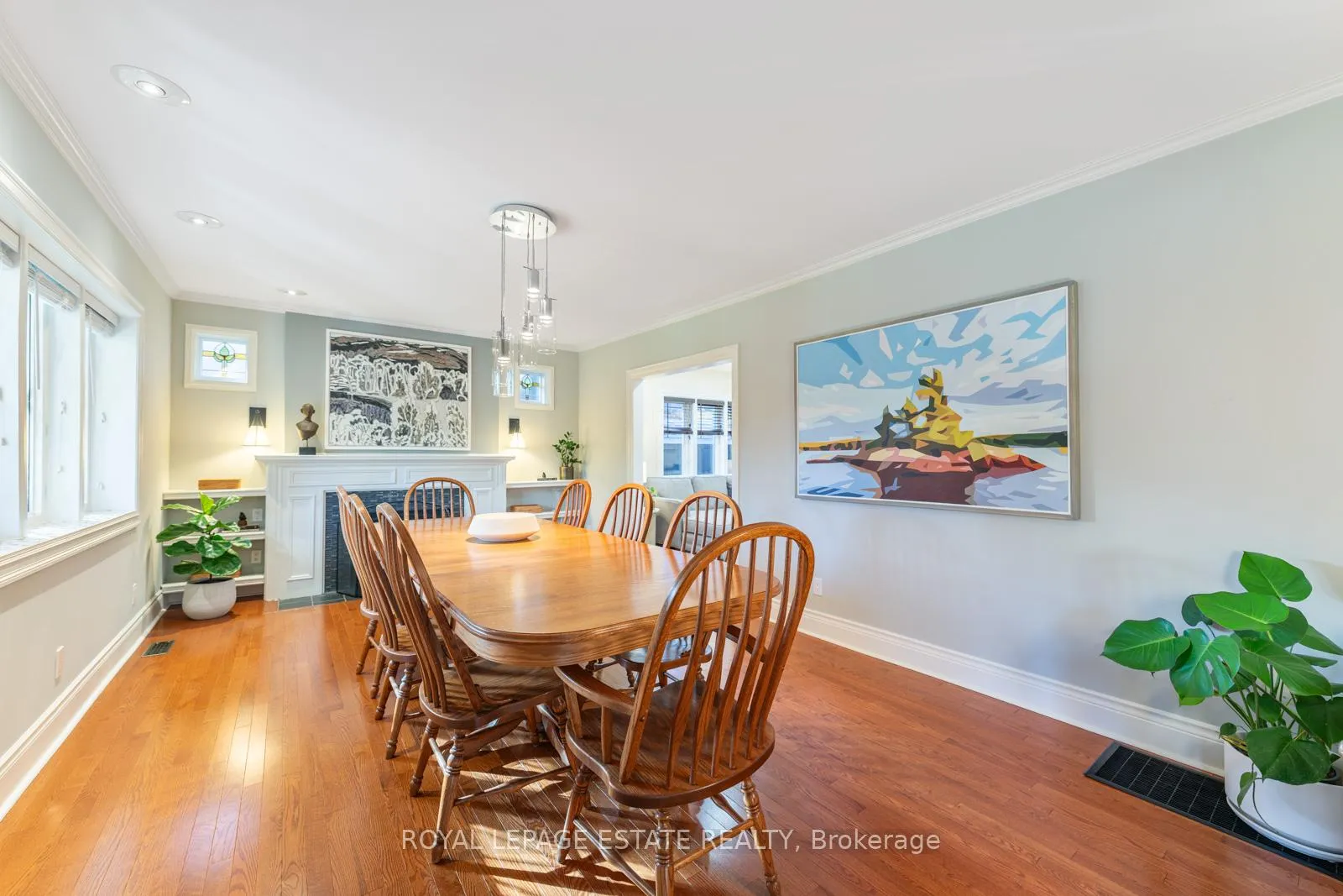 Photo 9 of 6 Bracken Avenue, Toronto, The Beaches — HOMEH