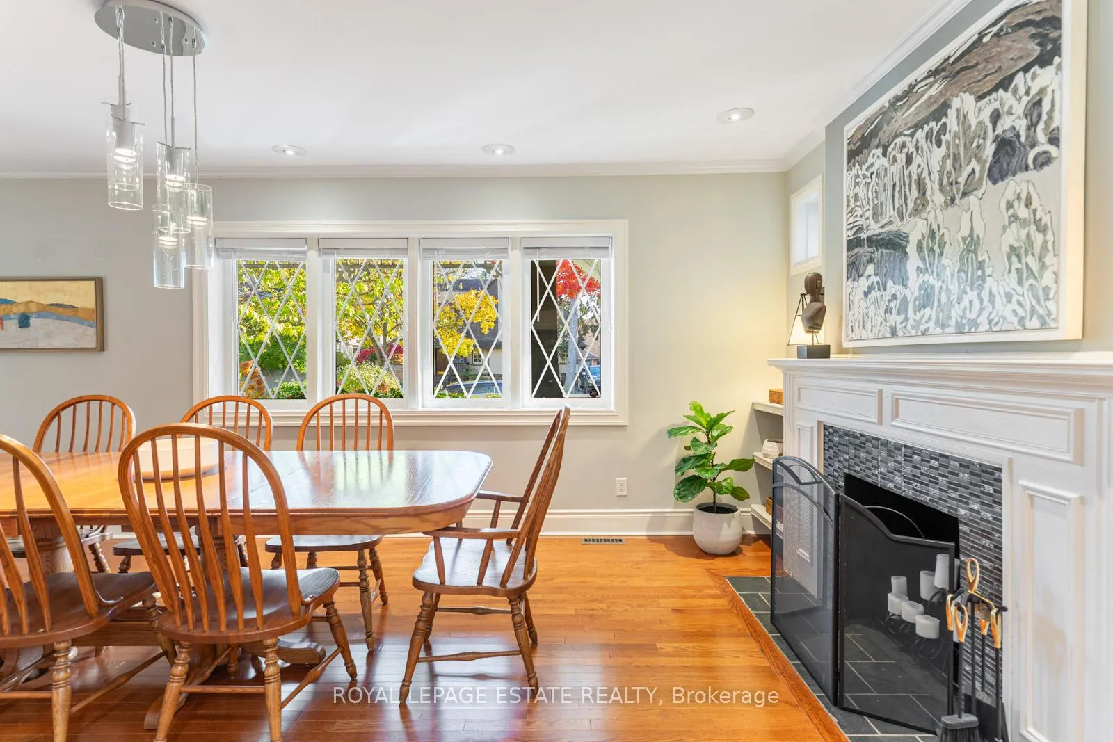 Photo 12 of 6 Bracken Avenue, Toronto, The Beaches — HOMEH