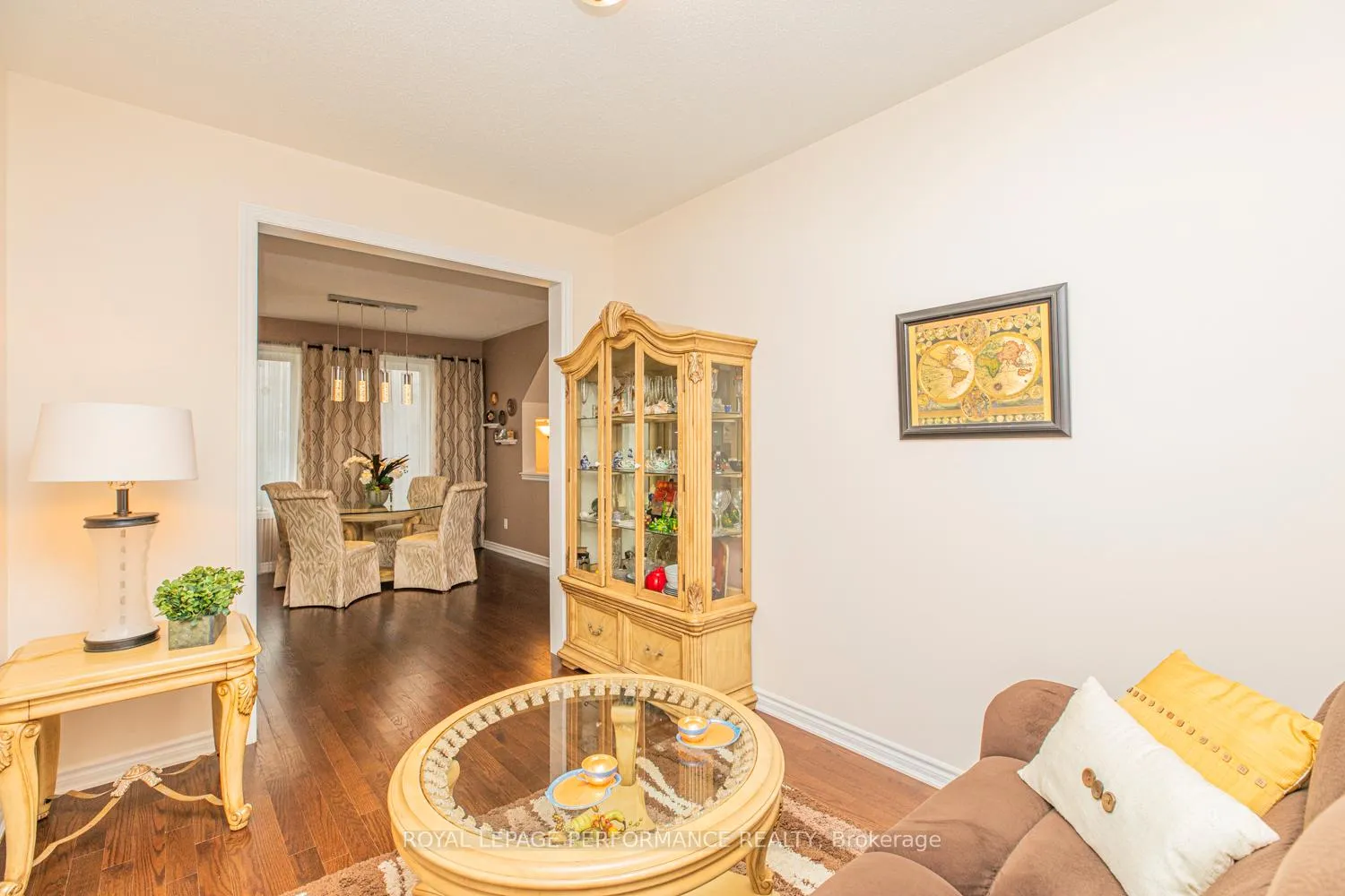 Photo 10 of 30 Summitview Drive, Ottawa, Kanata - Emerald Meadows/Trailwest — HOMEH