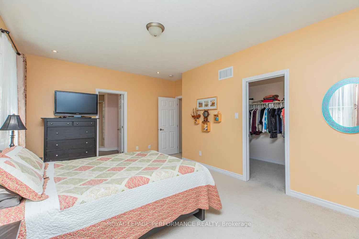 Photo 18 of 30 Summitview Drive, Ottawa, Kanata - Emerald Meadows/Trailwest — HOMEH