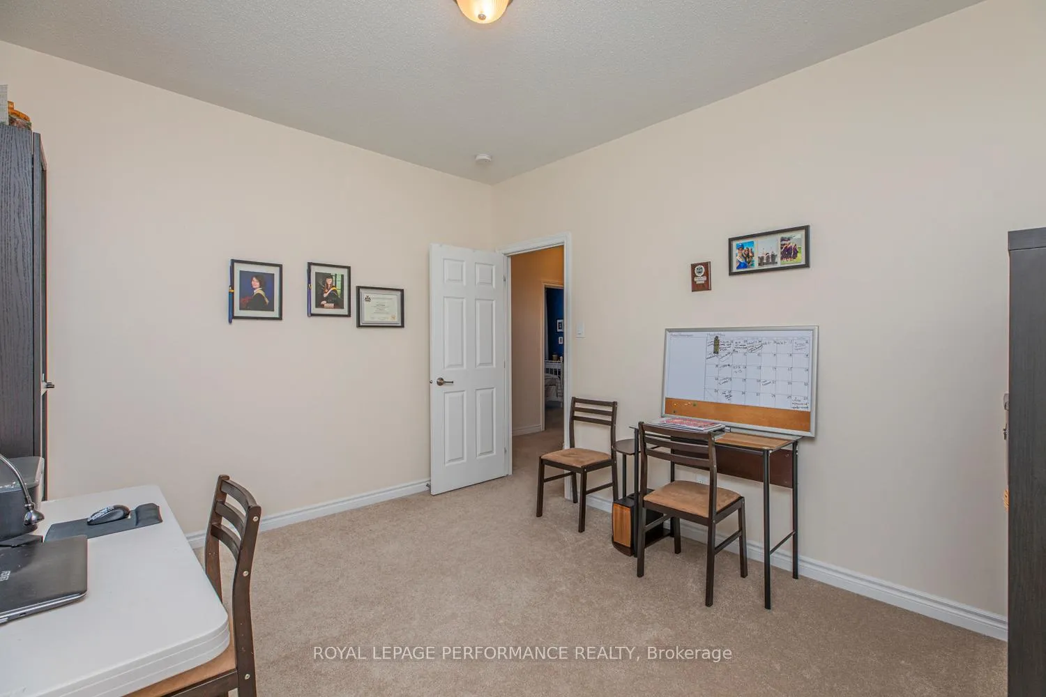Photo 25 of 30 Summitview Drive, Ottawa, Kanata - Emerald Meadows/Trailwest — HOMEH