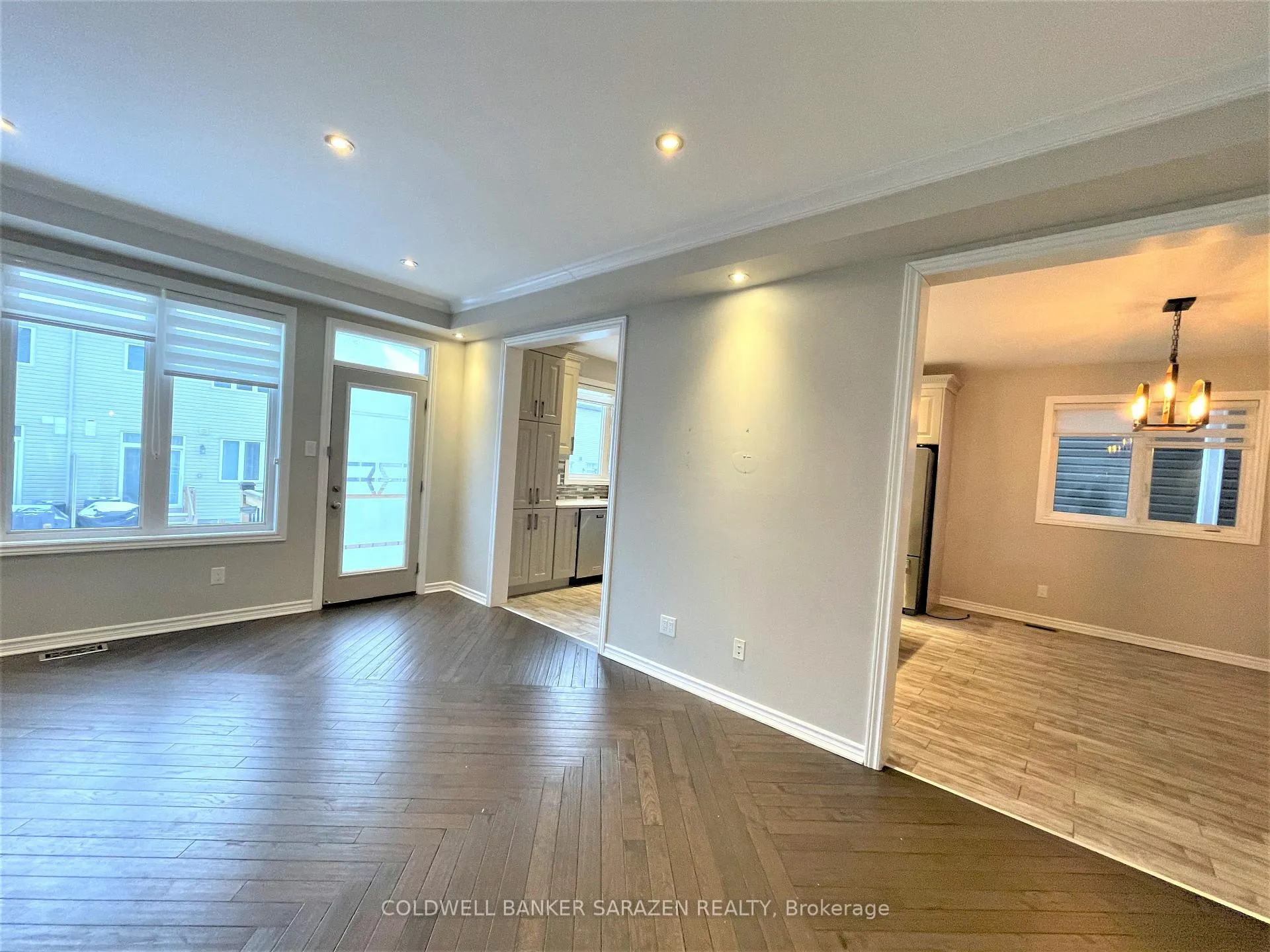 Photo 8 of 161 Damselfly Way, Ottawa, Barrhaven - Half Moon Bay — HOMEH