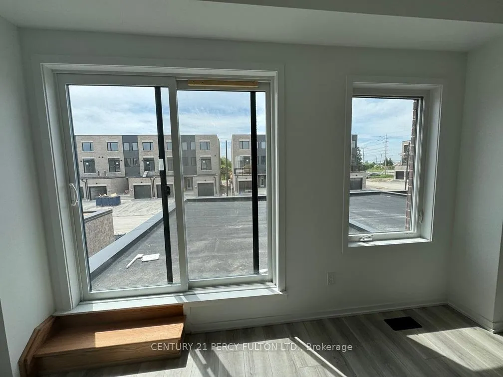 Photo 8 of Unit 2nd/3rd, 22 Bateson Street, Ajax, South West — HOMEH