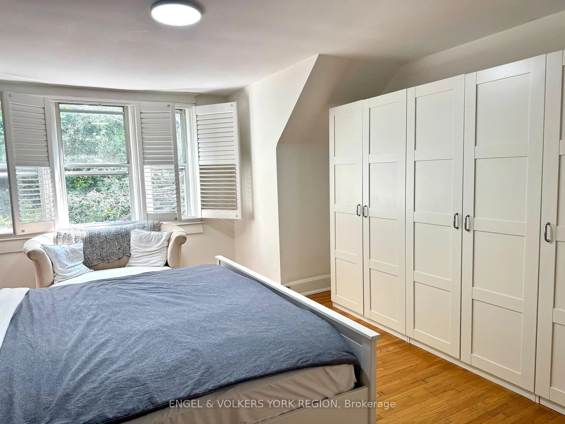 Photo 20 of Unit Main & 2nd, 44 Rhodes Avenue E, Toronto, Greenwood-Coxwell — HOMEH