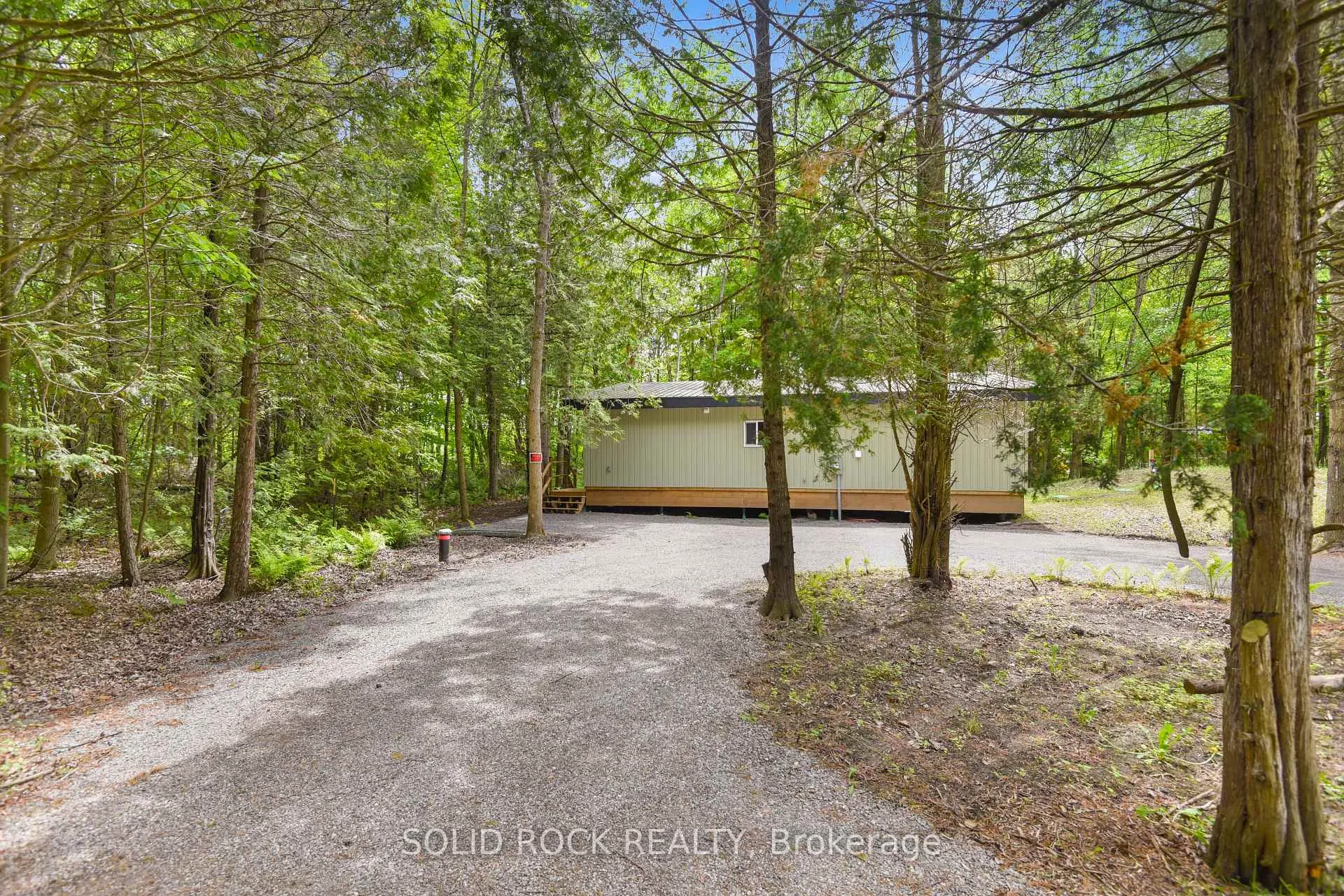 Photo 5 of 268 Cedar Sands Road, Rideau Lakes, Rideau Lakes (South Crosby) Twp — HOMEH